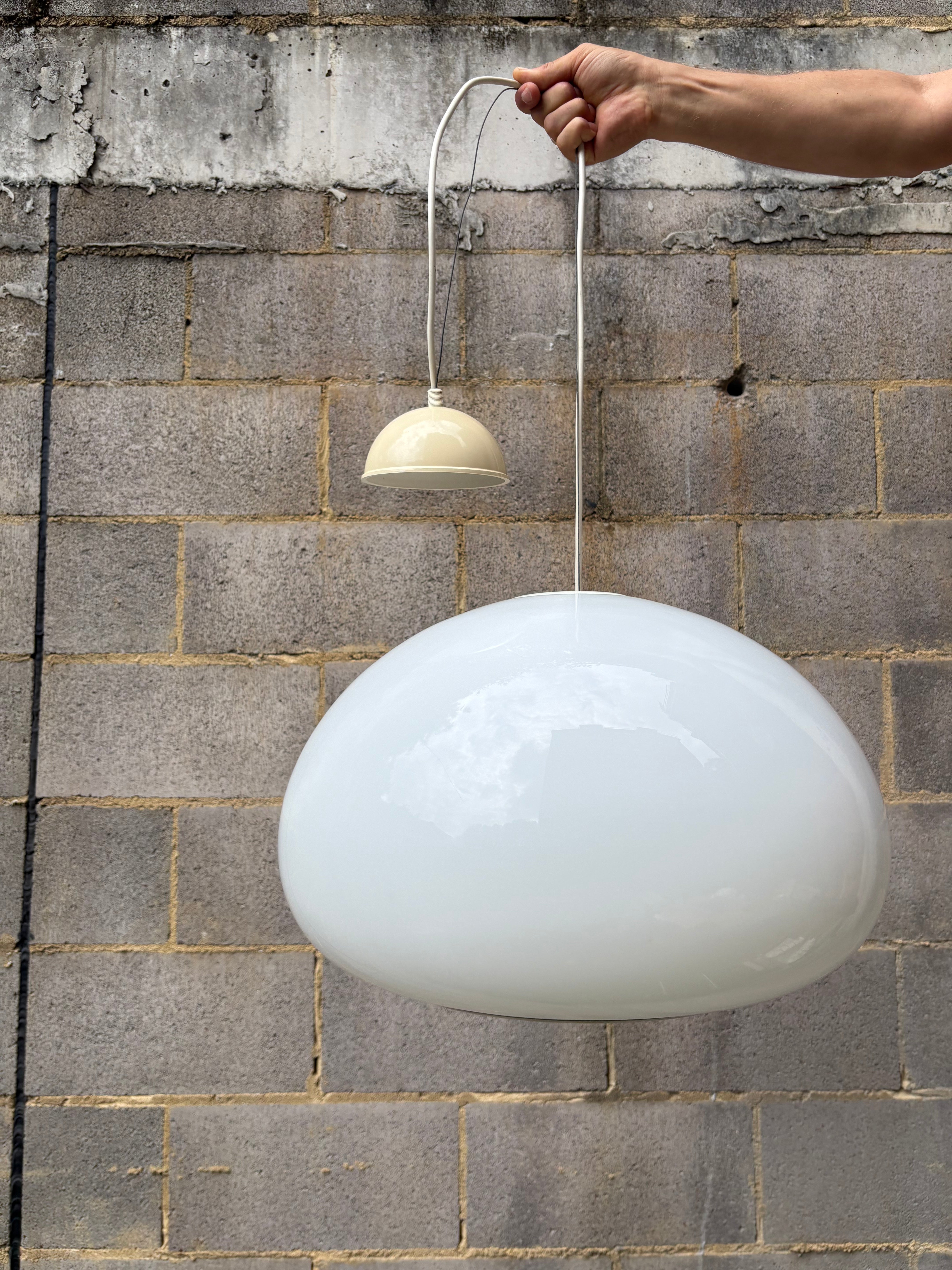 Flos Achille & Pier Giacomo Castiglioni Opaline Glass Pendant Lamp, 2 available