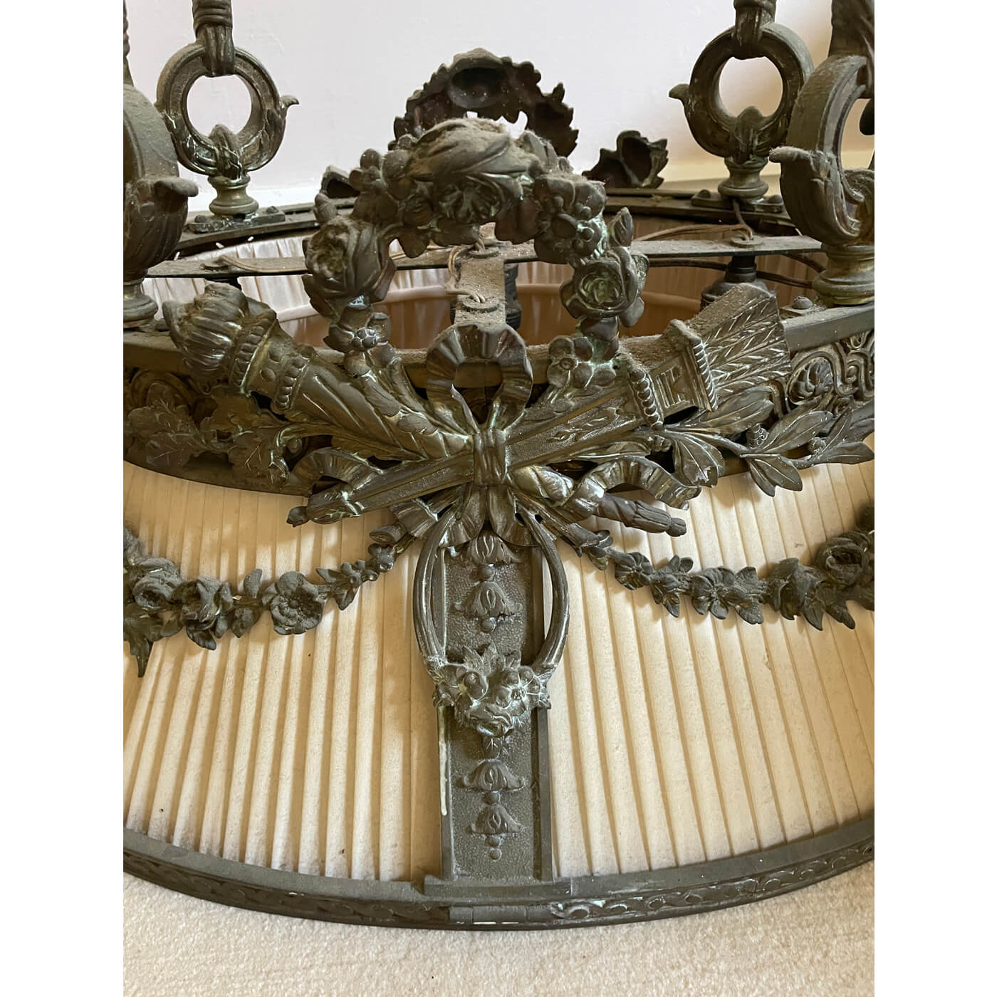 Antique French pendant light in cast metal with cherubs and vines