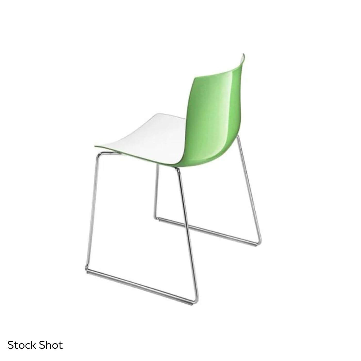 Two-Design-Lovers-Arper-Catifa 46 -Bi-Colour-Chair-Green