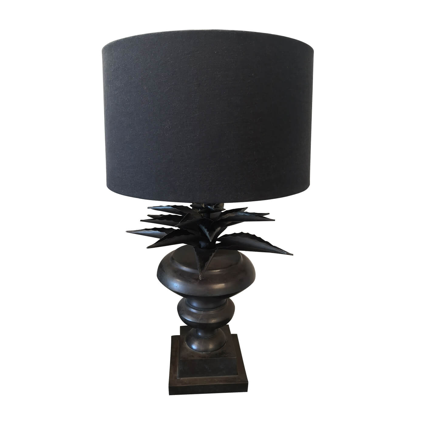 Black palm leaf lamp