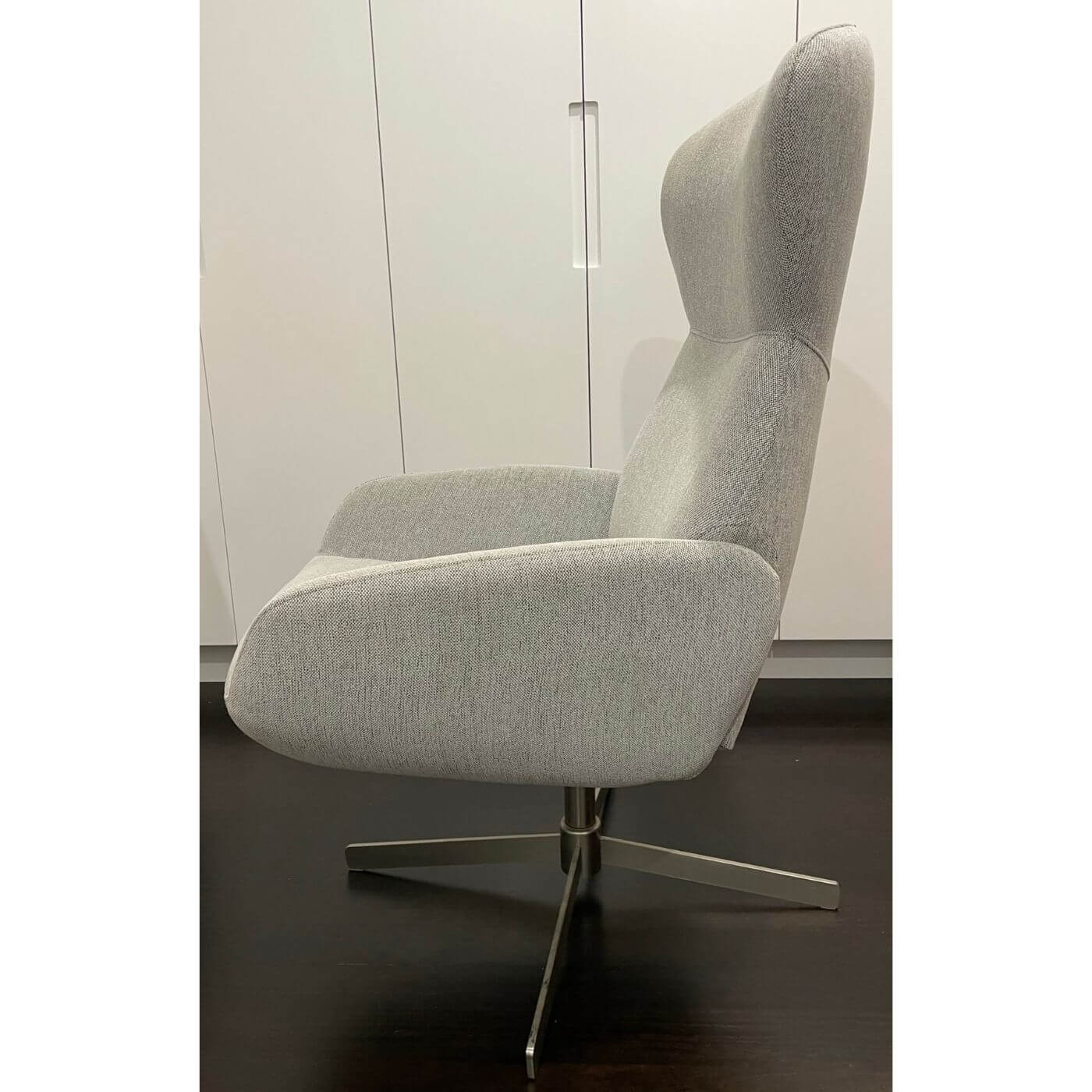 Two-Design-Lovers-BoConcept-Athena-Chair