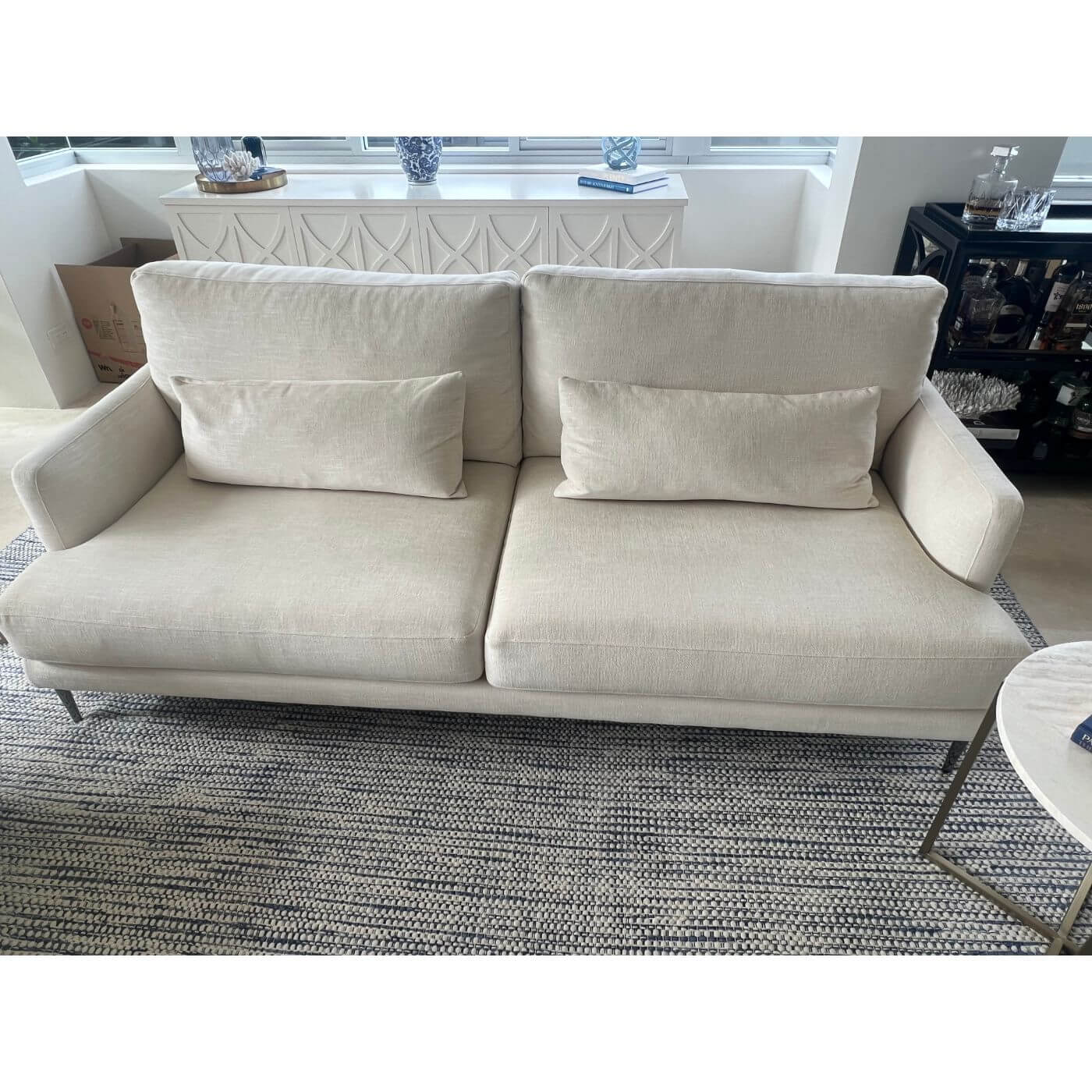 Molmic Elliott Sofa