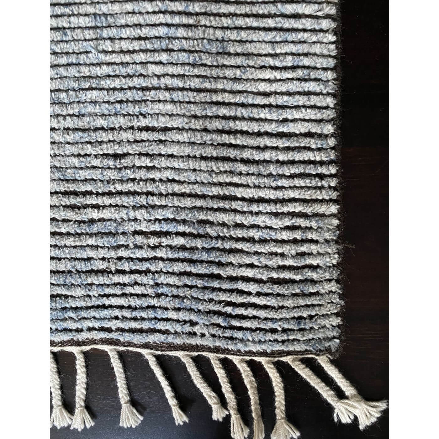 Cadrys rug in shades of blue