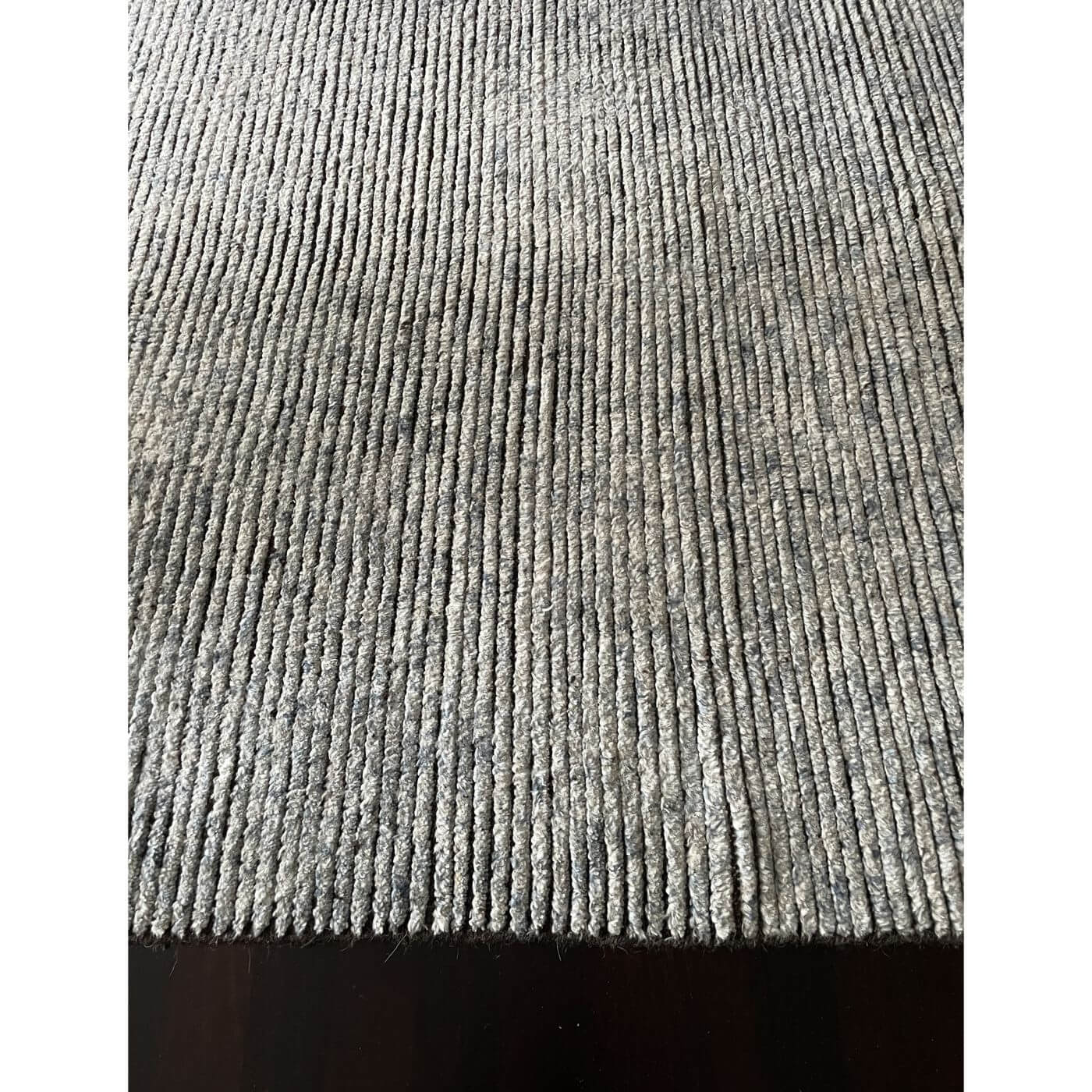 Cadrys rug in shades of blue