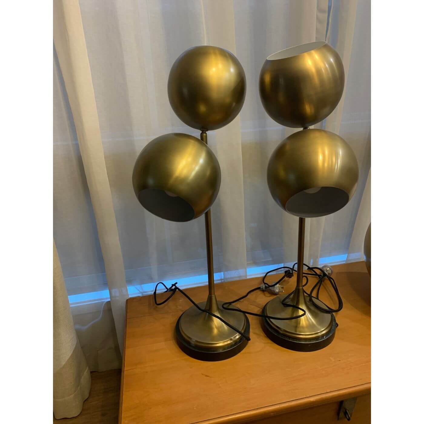 Two-Design-Lovers-Compton Antique Brass Table Lamp