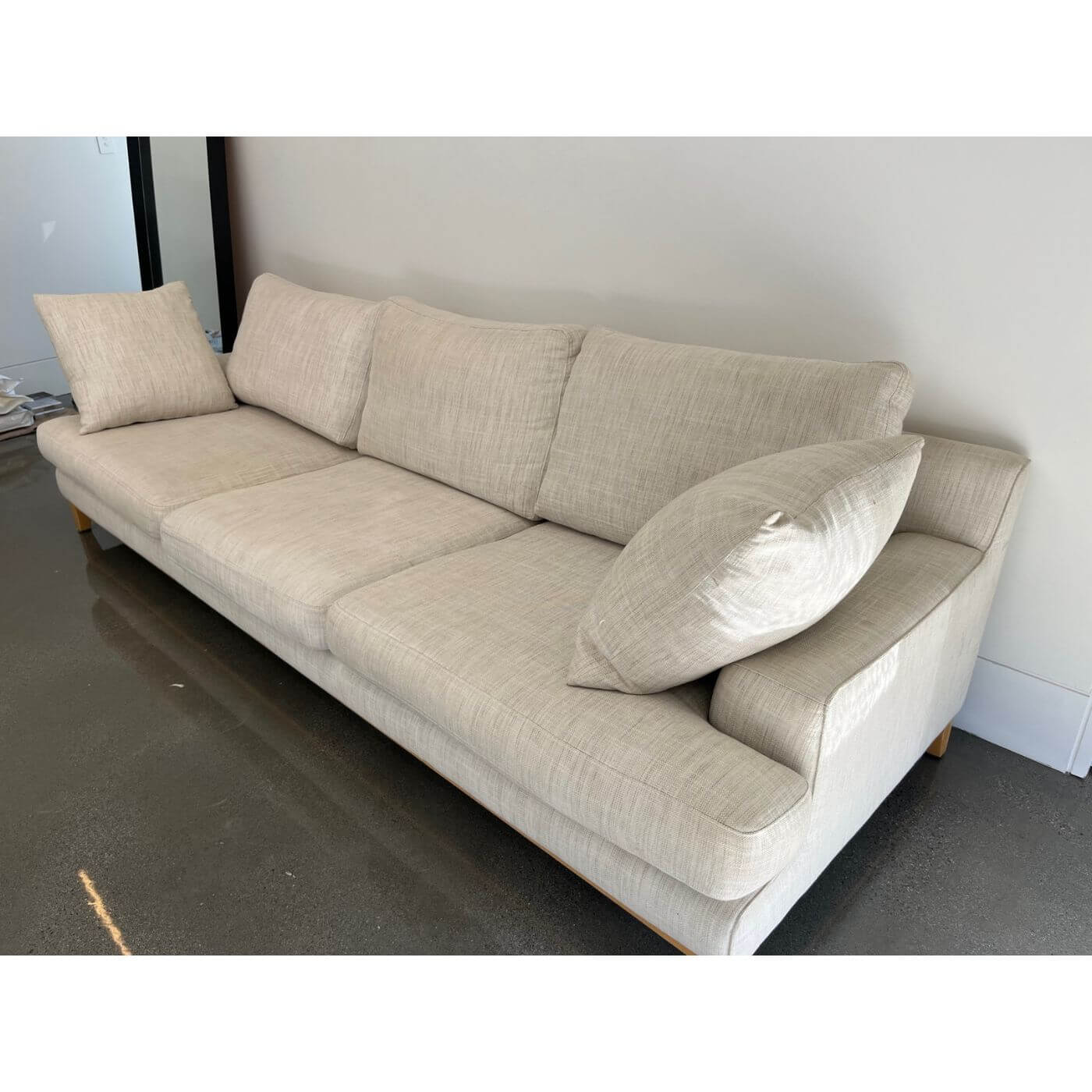 Two-Design-Lovers-Cosh-Living-Belle-Sofa