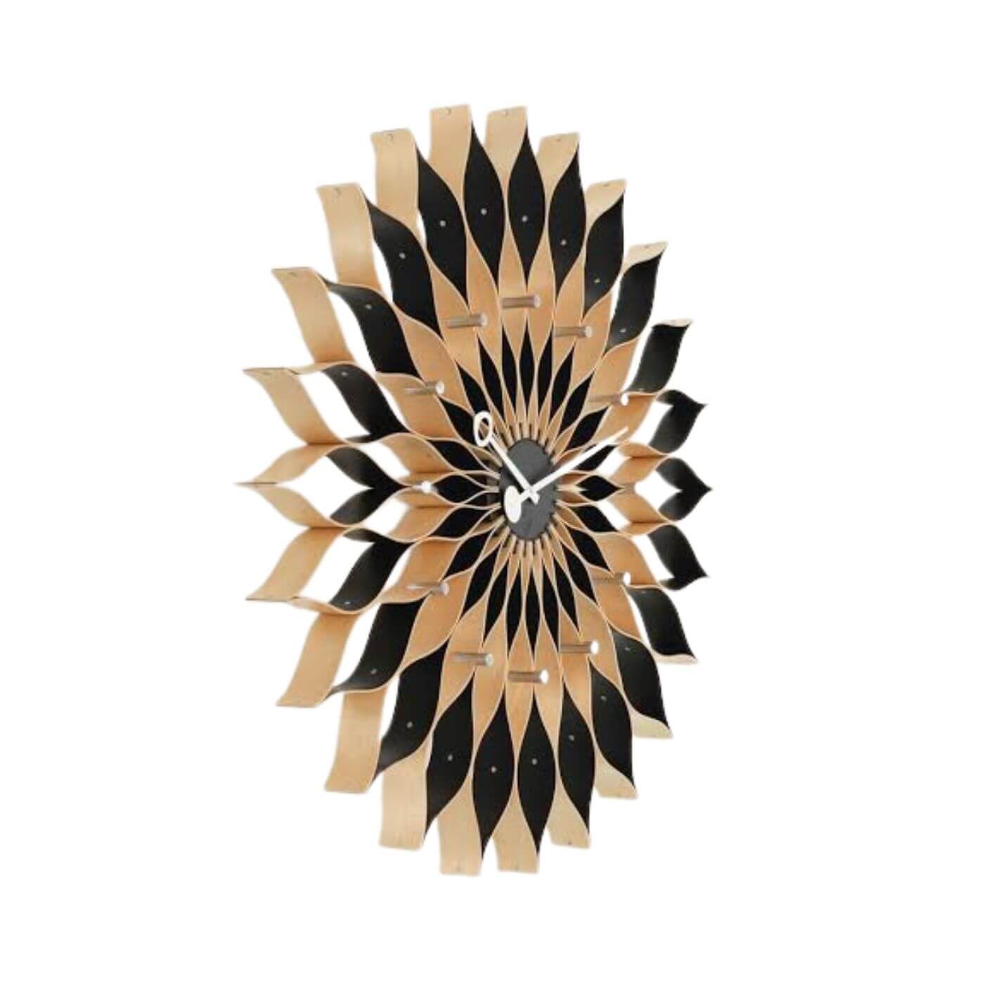 Two-Design-Lovers-George-Nelson-Sunflower-Clock