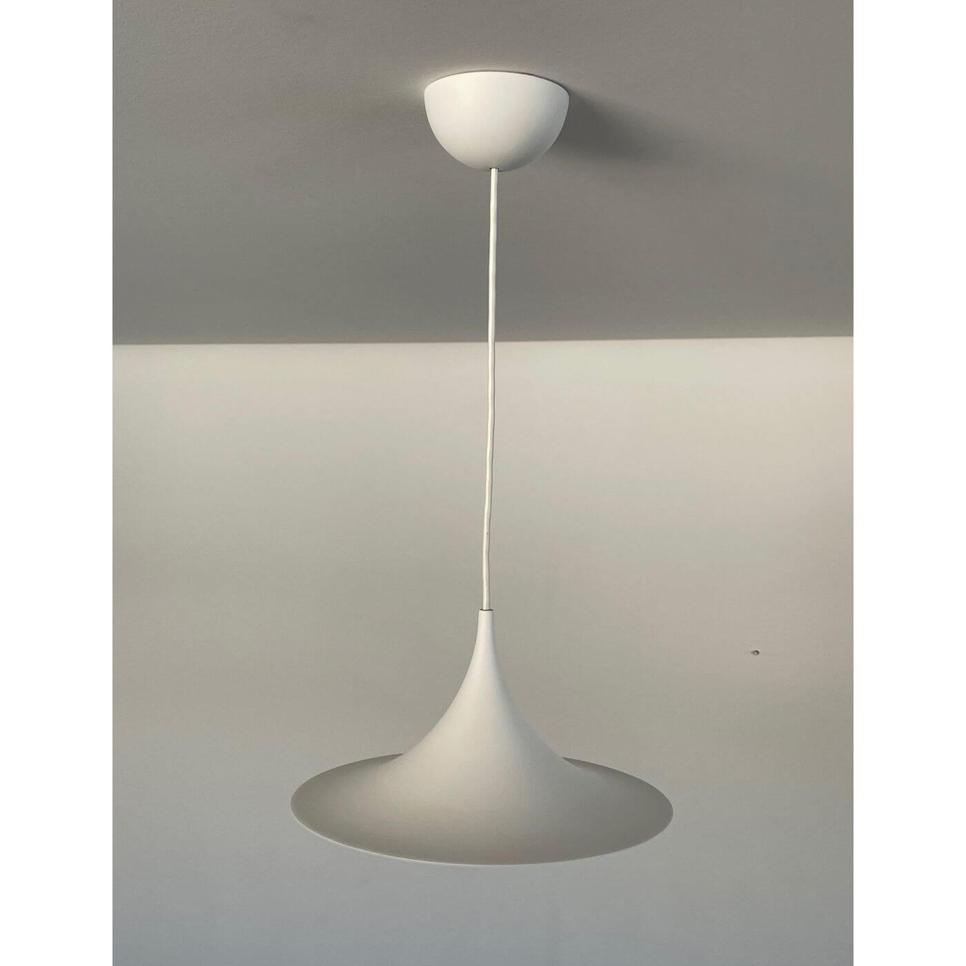 Gubi Semi Pendant light 30cm, white