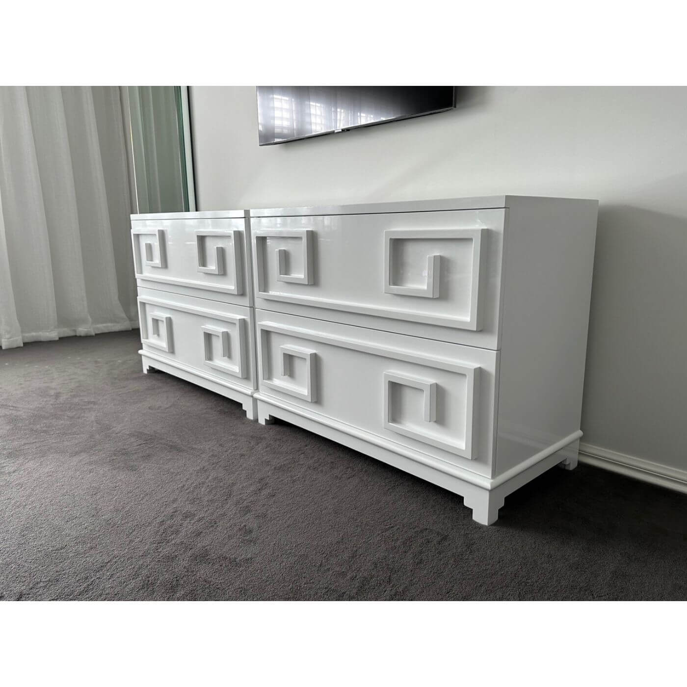 Two-Design-Lovers-James-Said-Werstler-White-lacquer-dresser