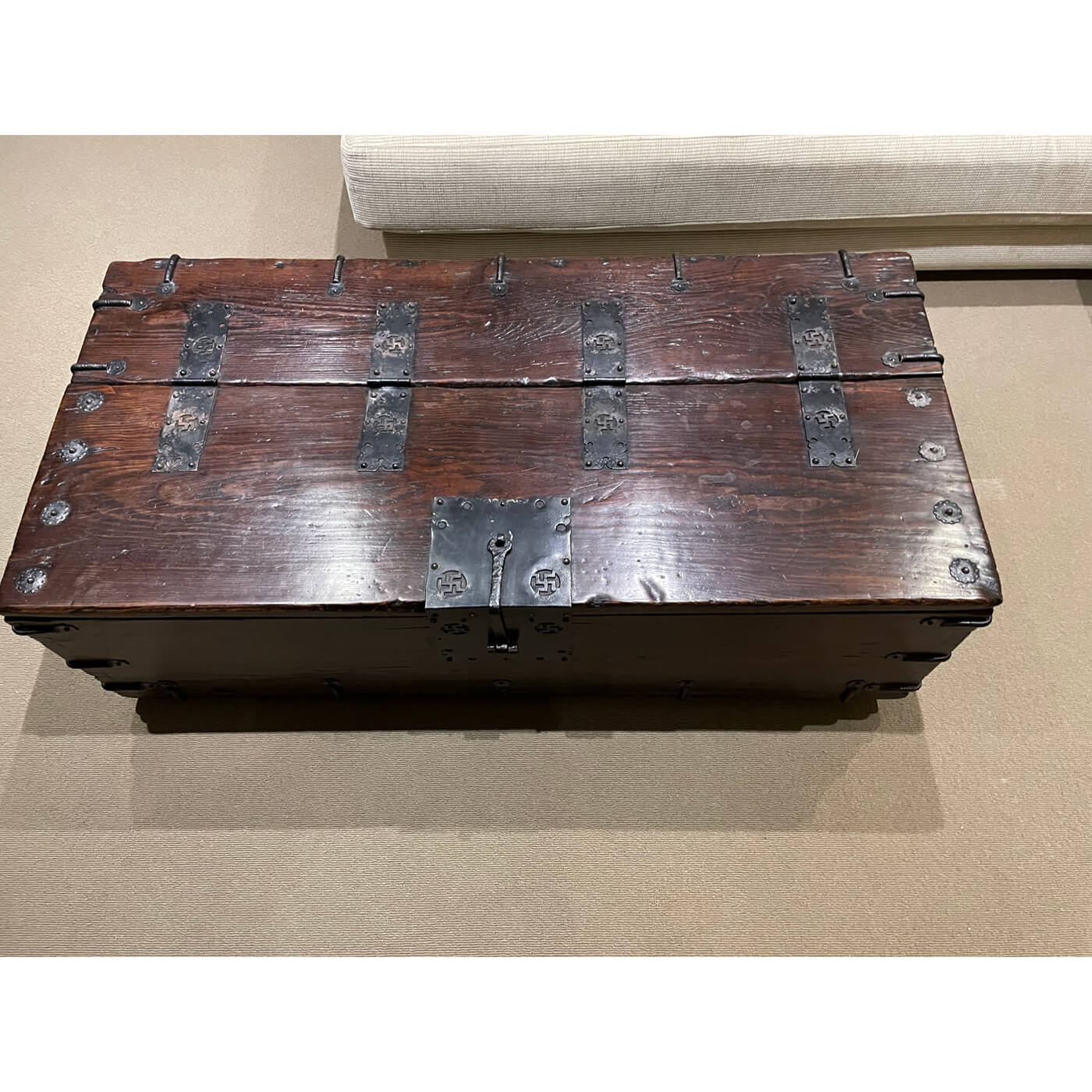 Korean Chest c1825