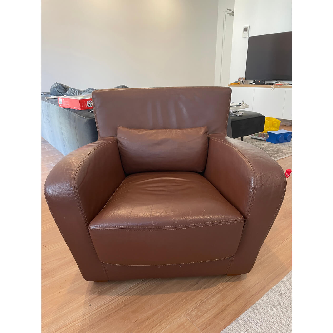 Ligne Roset Jonathan leather club chair