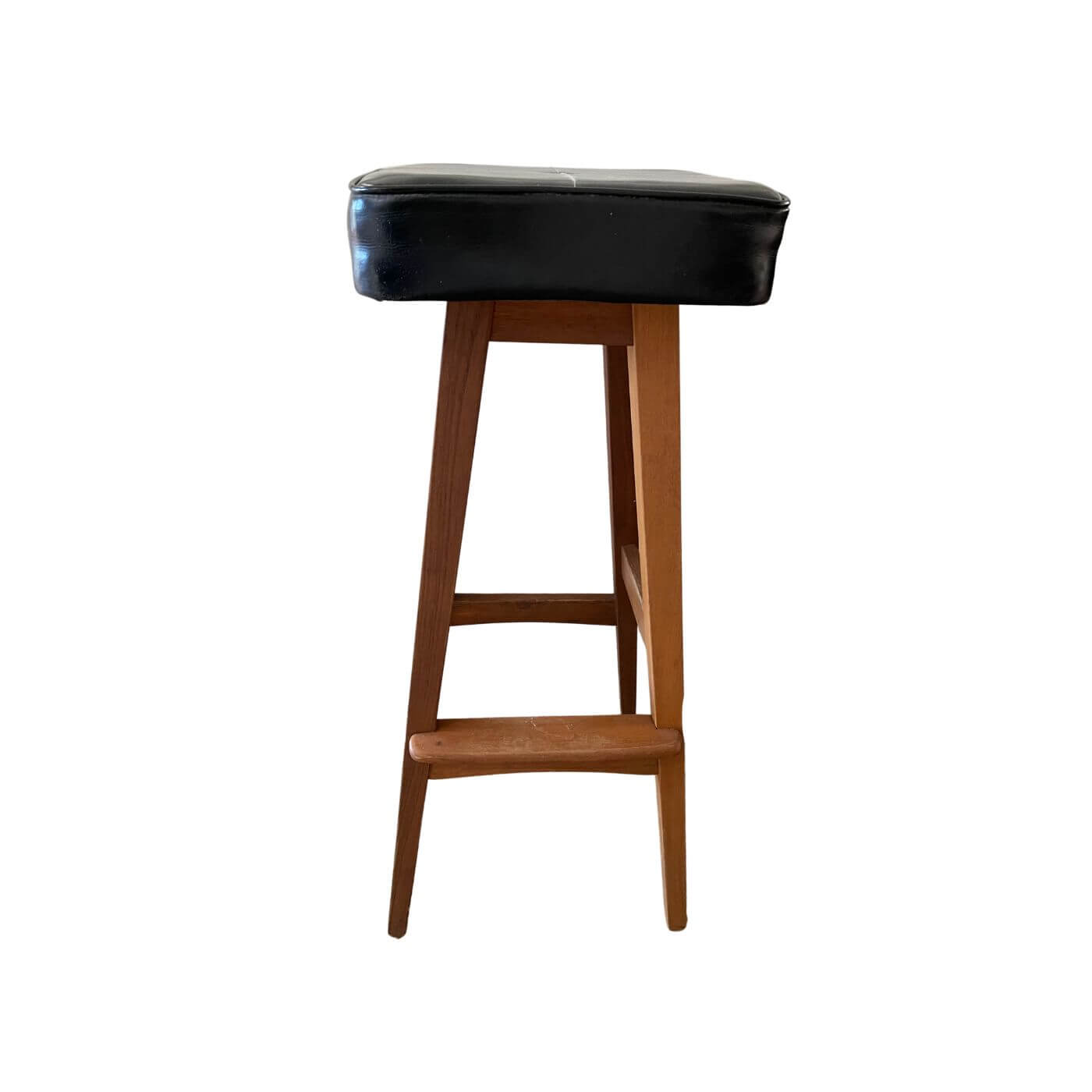 Two-Design-Lovers-Macrob-Bar-Stools