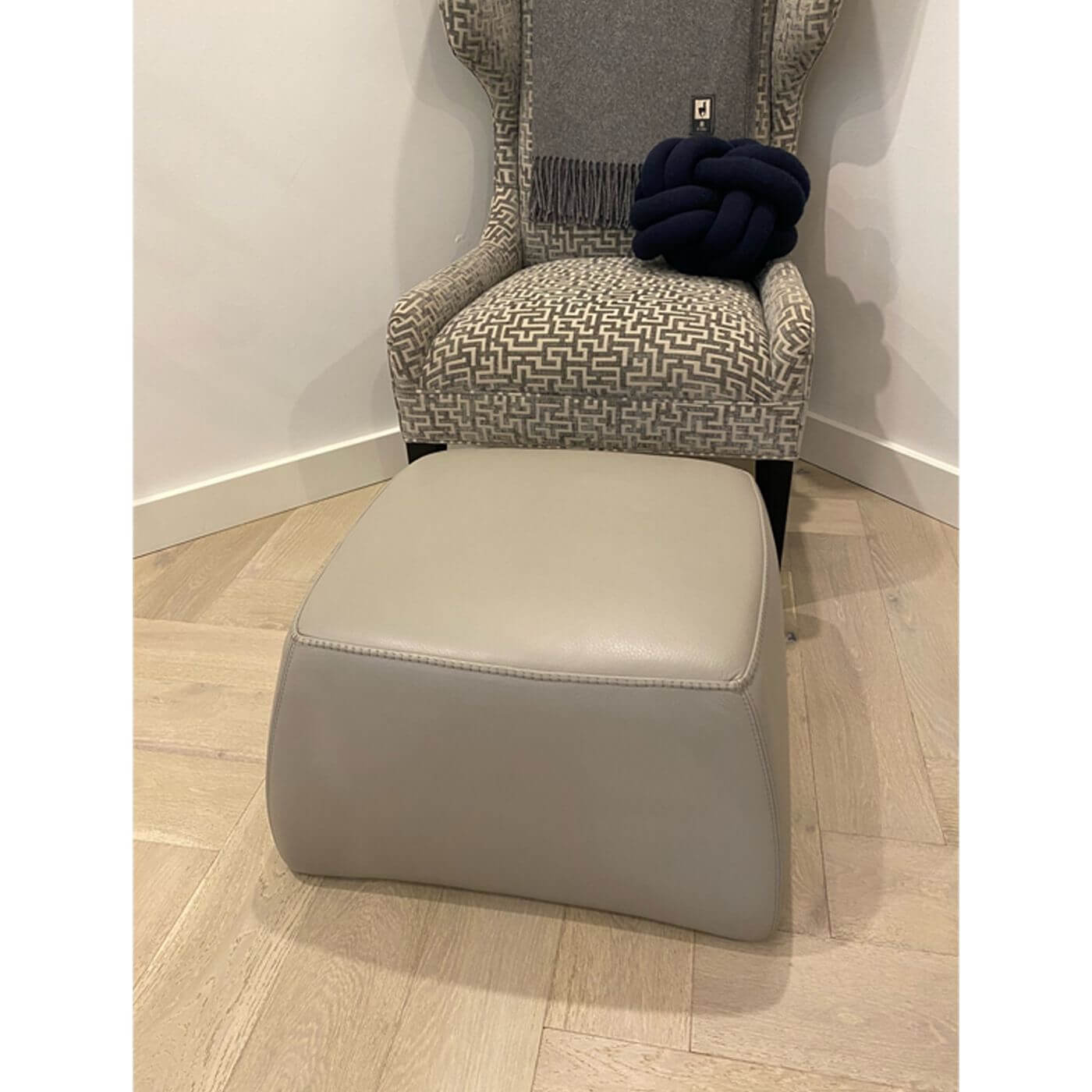Natuzzi Bis Leather Ottoman