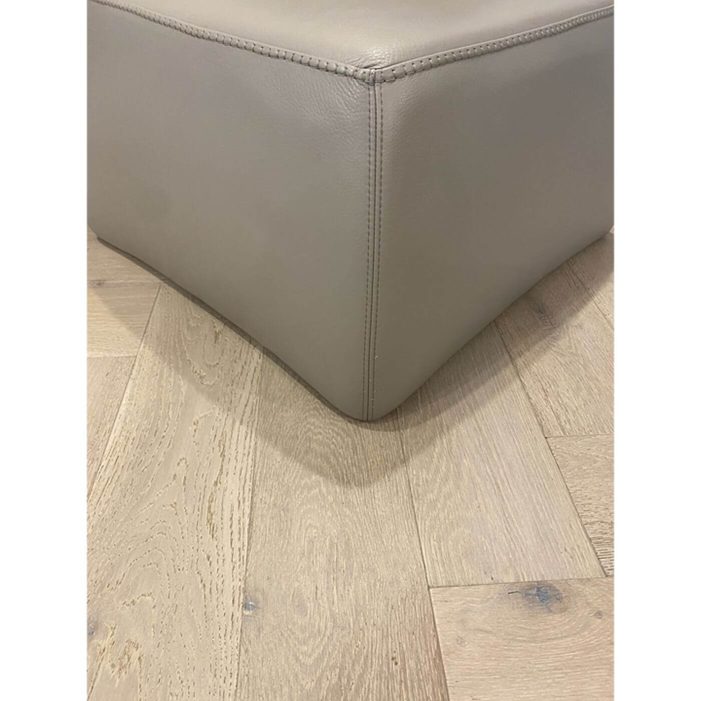 Natuzzi Bis Ottoman in leather