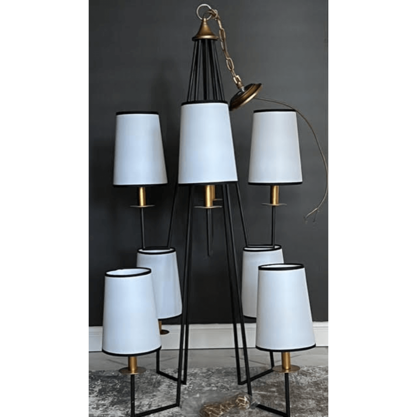 Two-Design-Lovers-Nicoletter-8-light-Chandelier