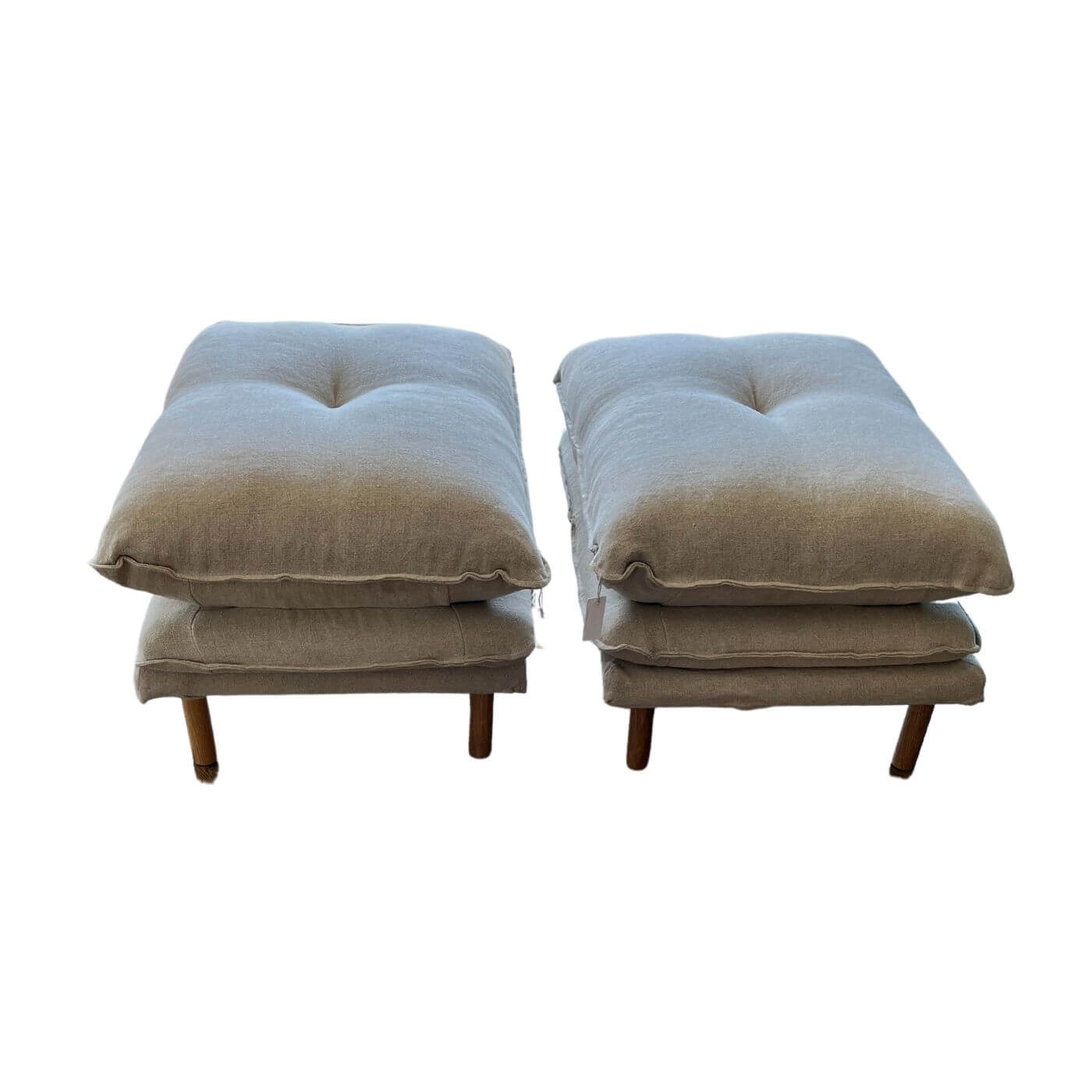 Two-Design-Lovers-Papaya-Linen-Ottoman