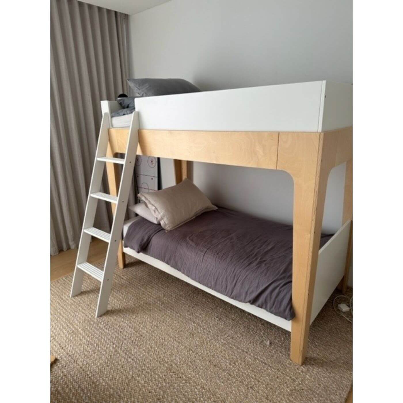 Two-Design-Lovers-Perch-Single-Bunk-bed