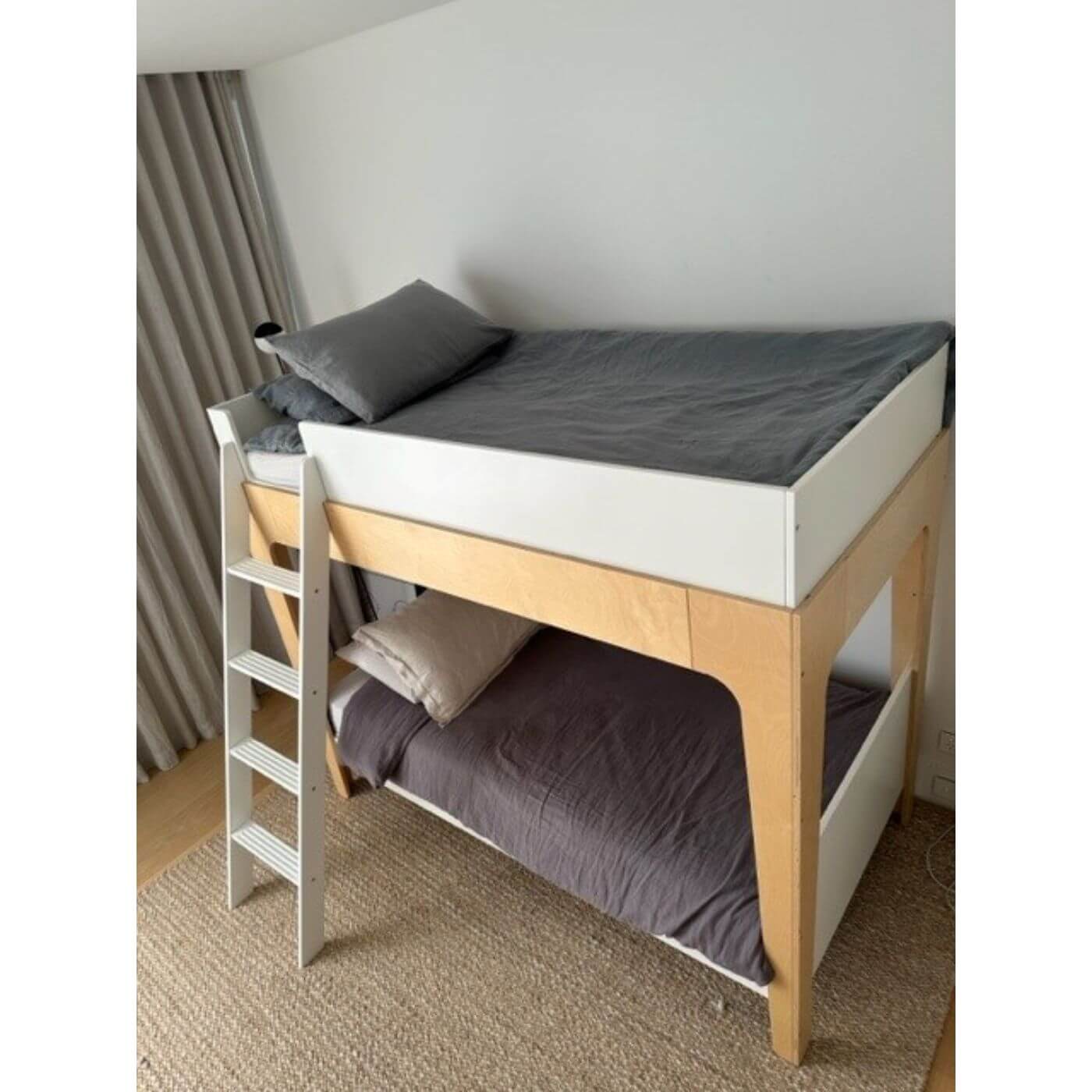 Two-Design-Lovers-Perch-Single-Bunk-bed