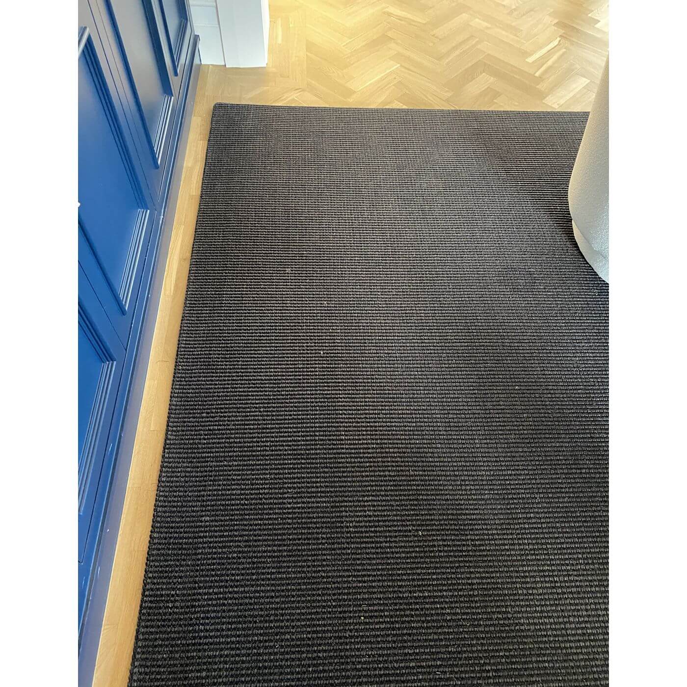 Charcoal sisal floor rug