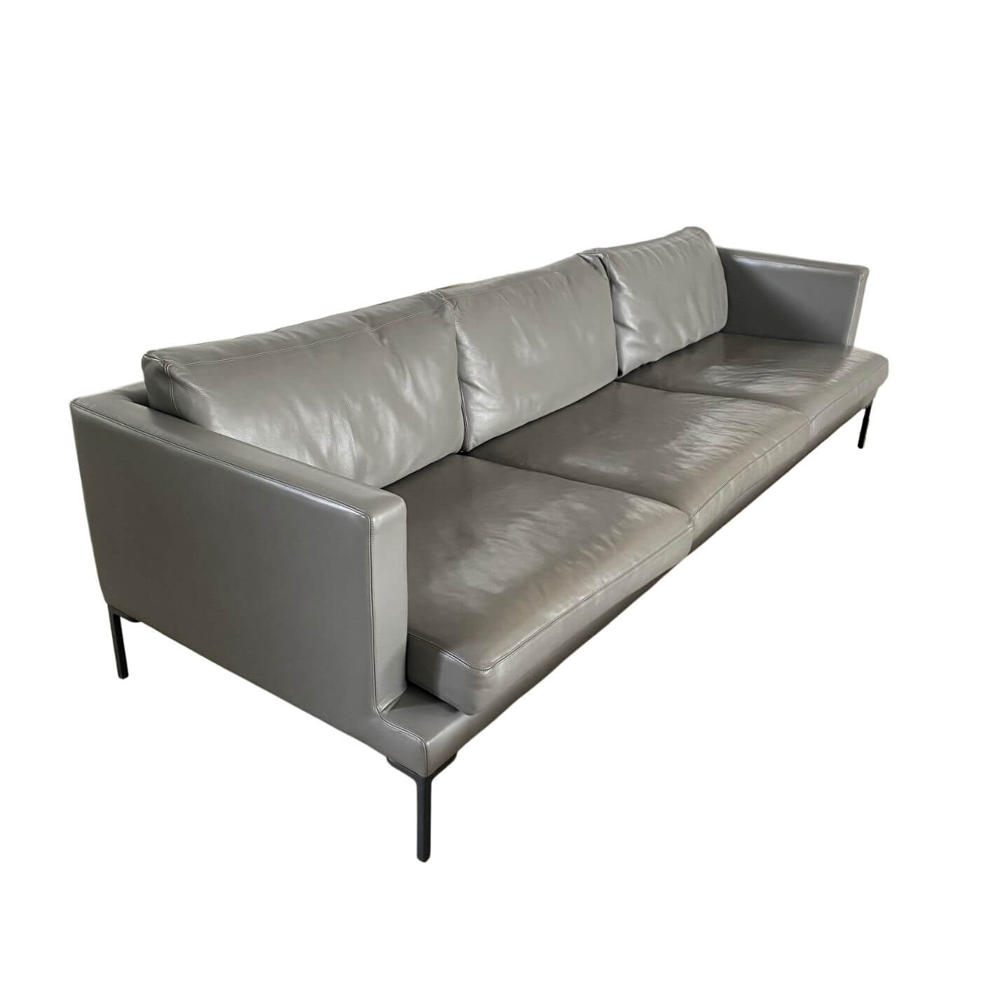 Two-Design-Lovers-Studio-Pip-Carter-Sofa