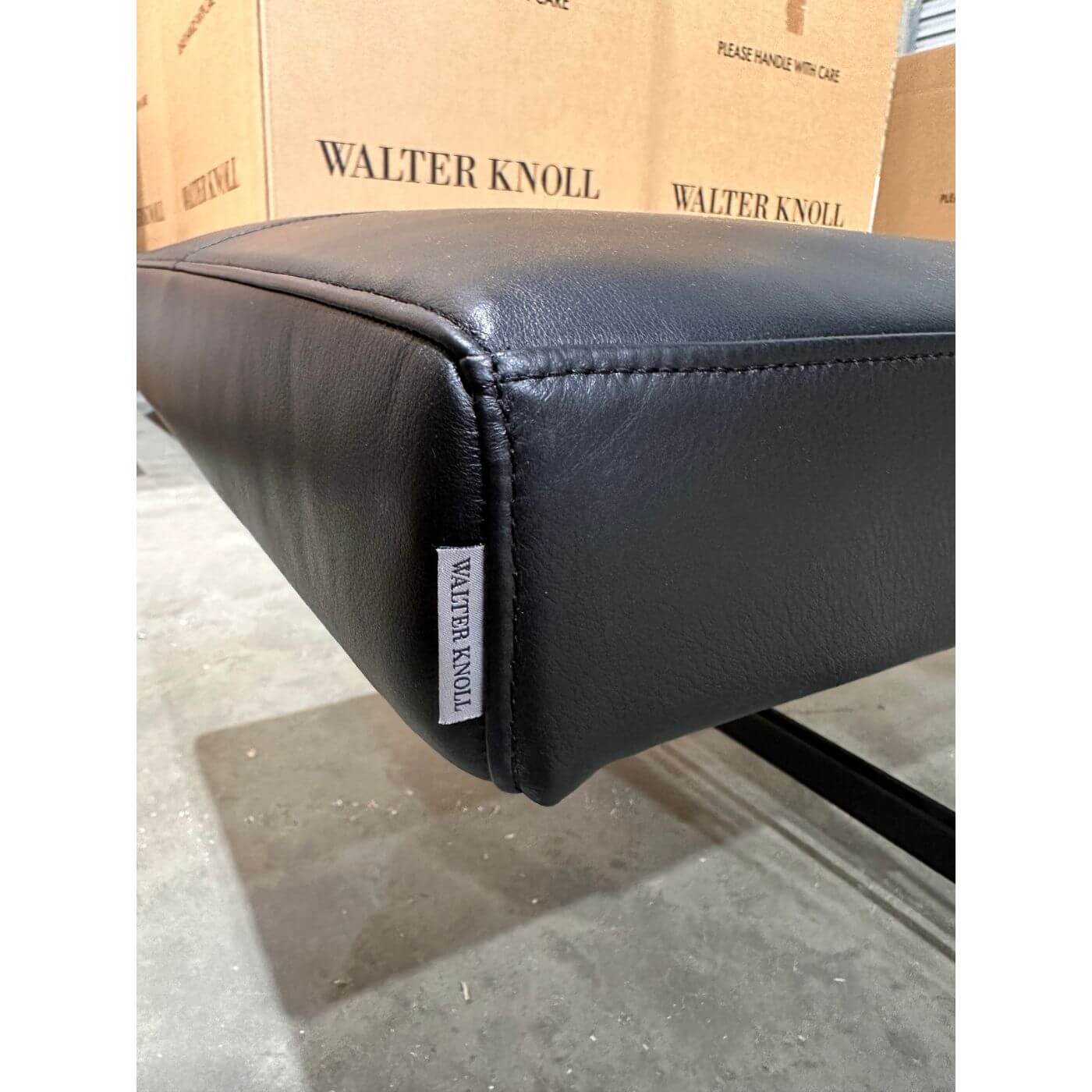 Walter Knoll Foster Bench