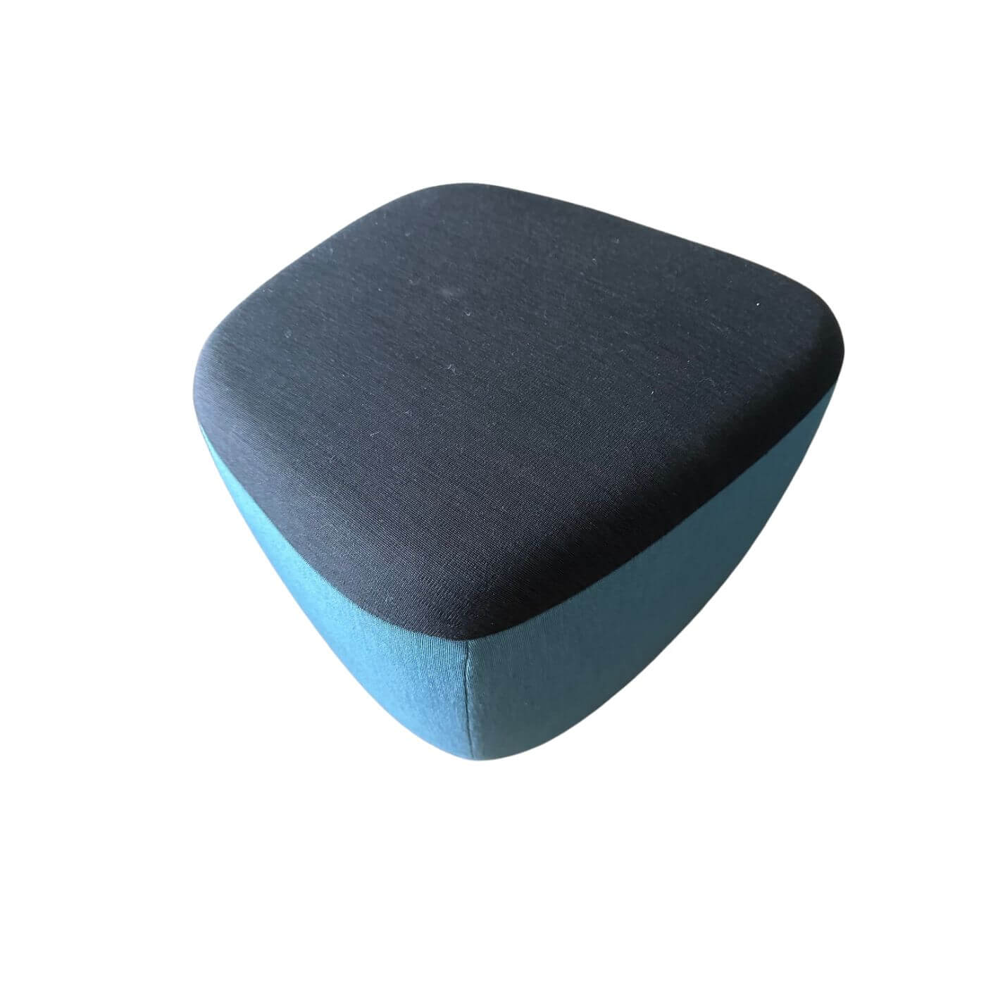 Two-Design-Lovers-Walter-Knoll-Seating-Stones-Pouf