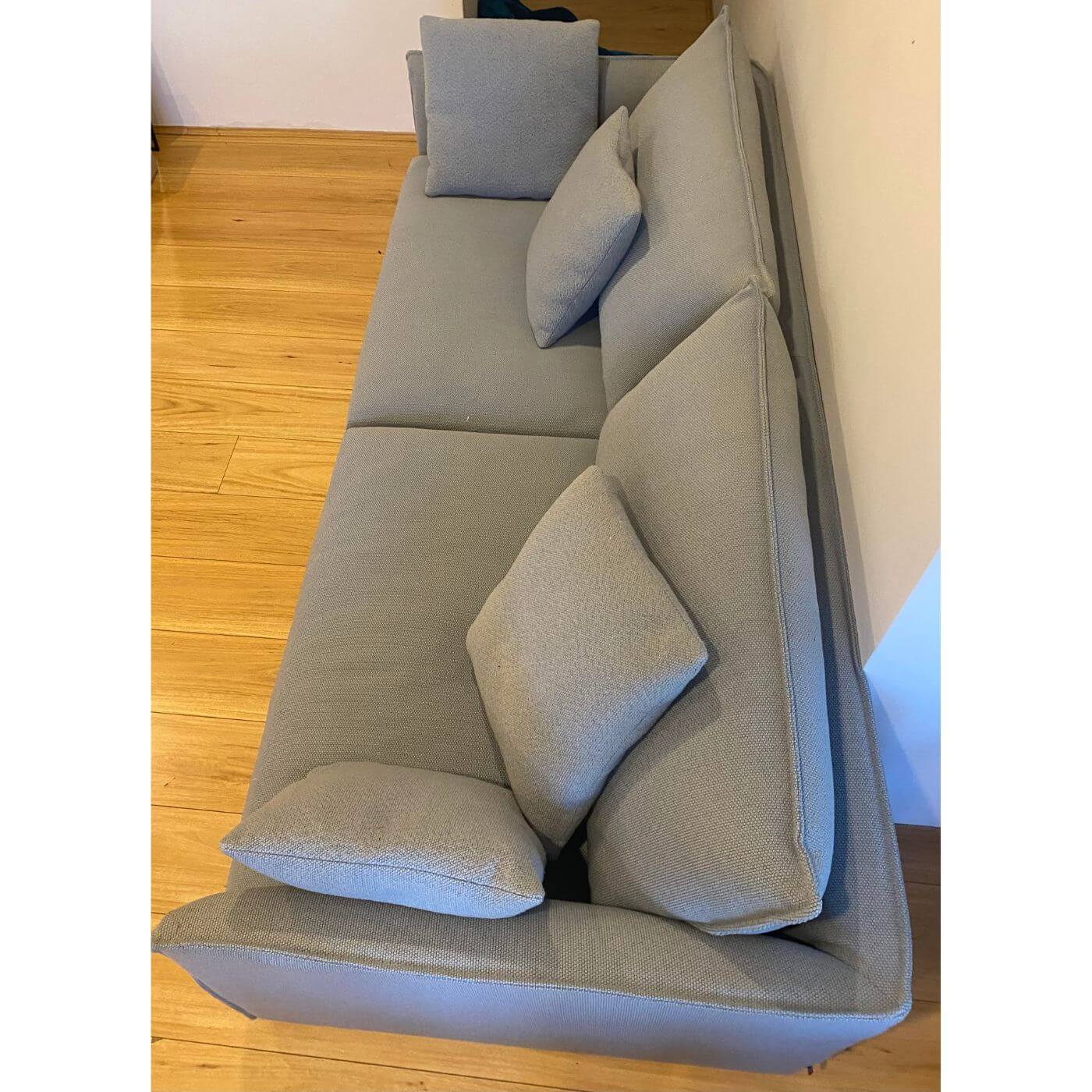 SP01 Metrica Max Sofa