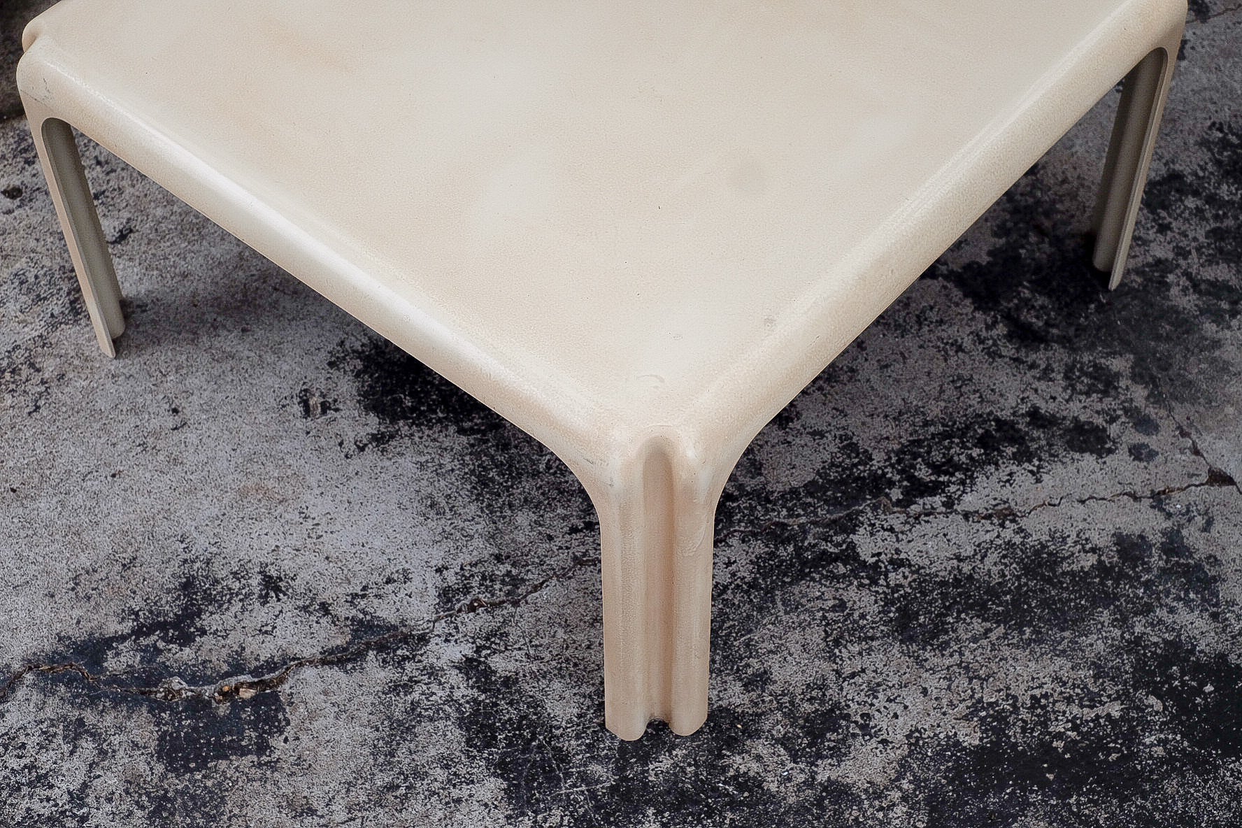 Artemide Demetrio 80 by Vico Magistretti