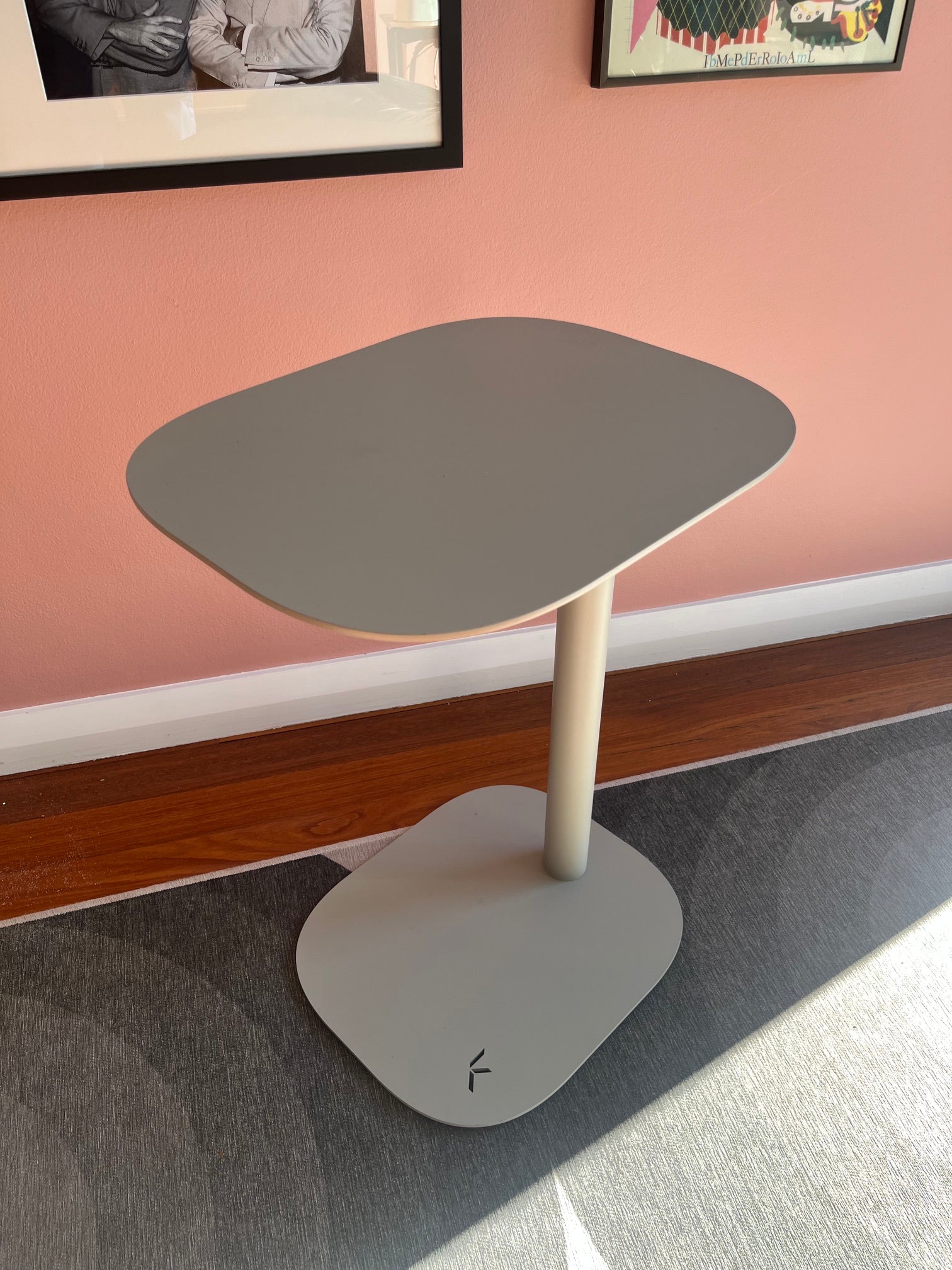 Koskela Laptop Side Table / Laptop Stand