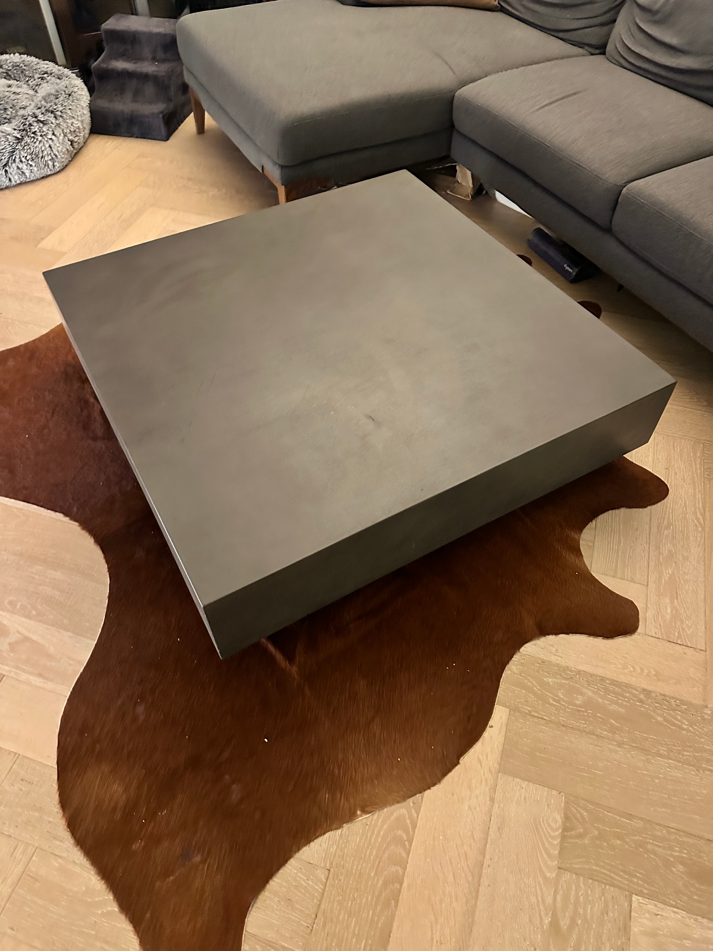 Coco Republic Monaco square table