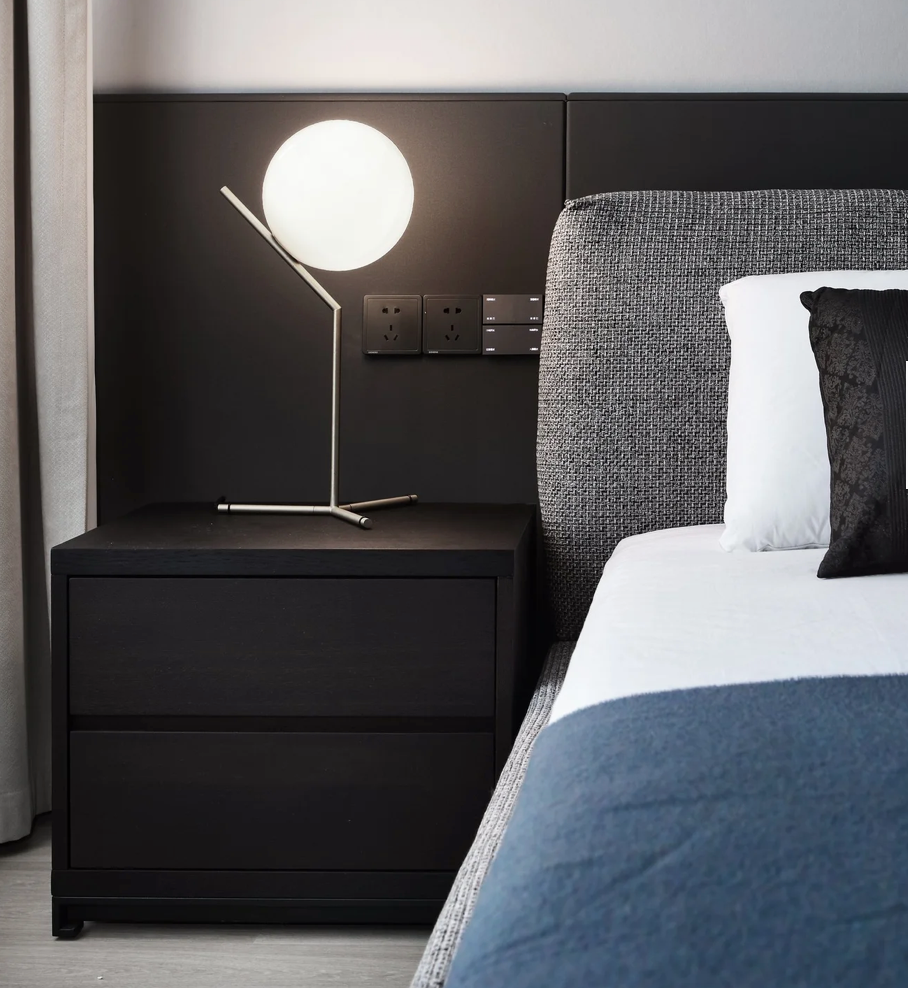 Camerich Max Bedside Tables, pair