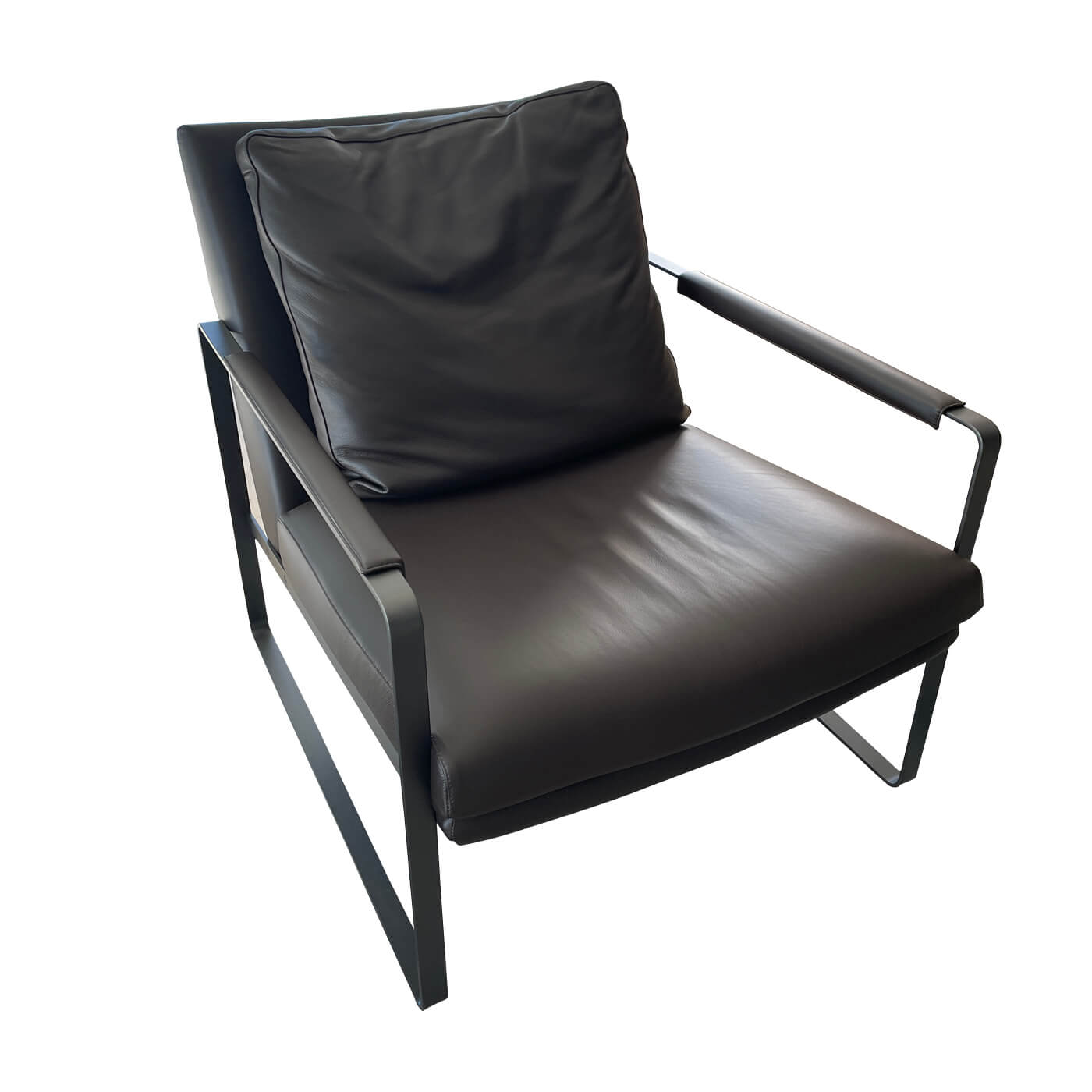 two-design-lovers-Camerich-Leman-Plus-Armchair