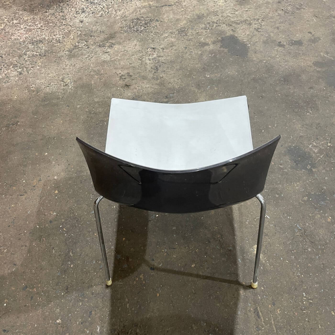 Arper Catifa 46 Grey chair