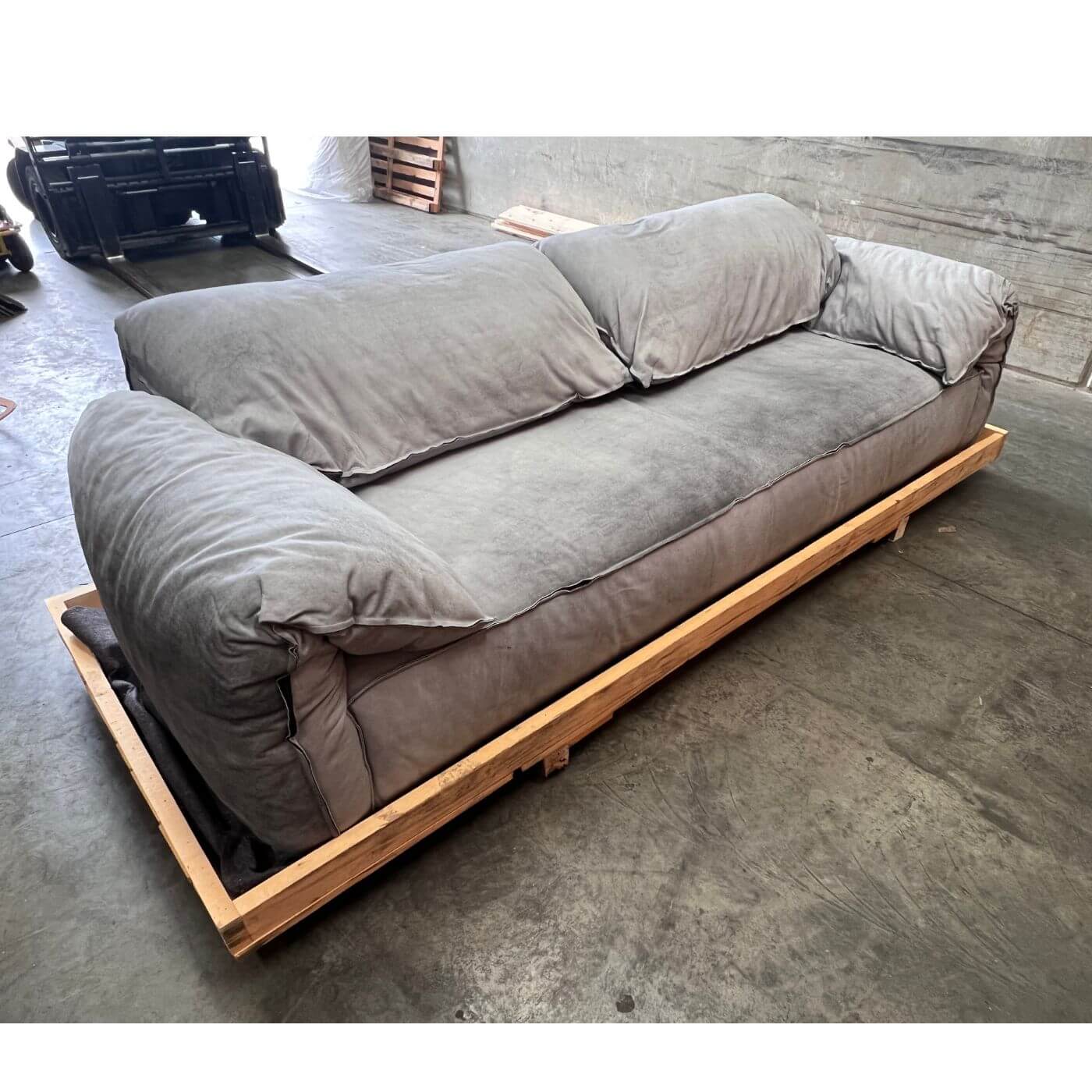 Baxter Casablanca leather sofa