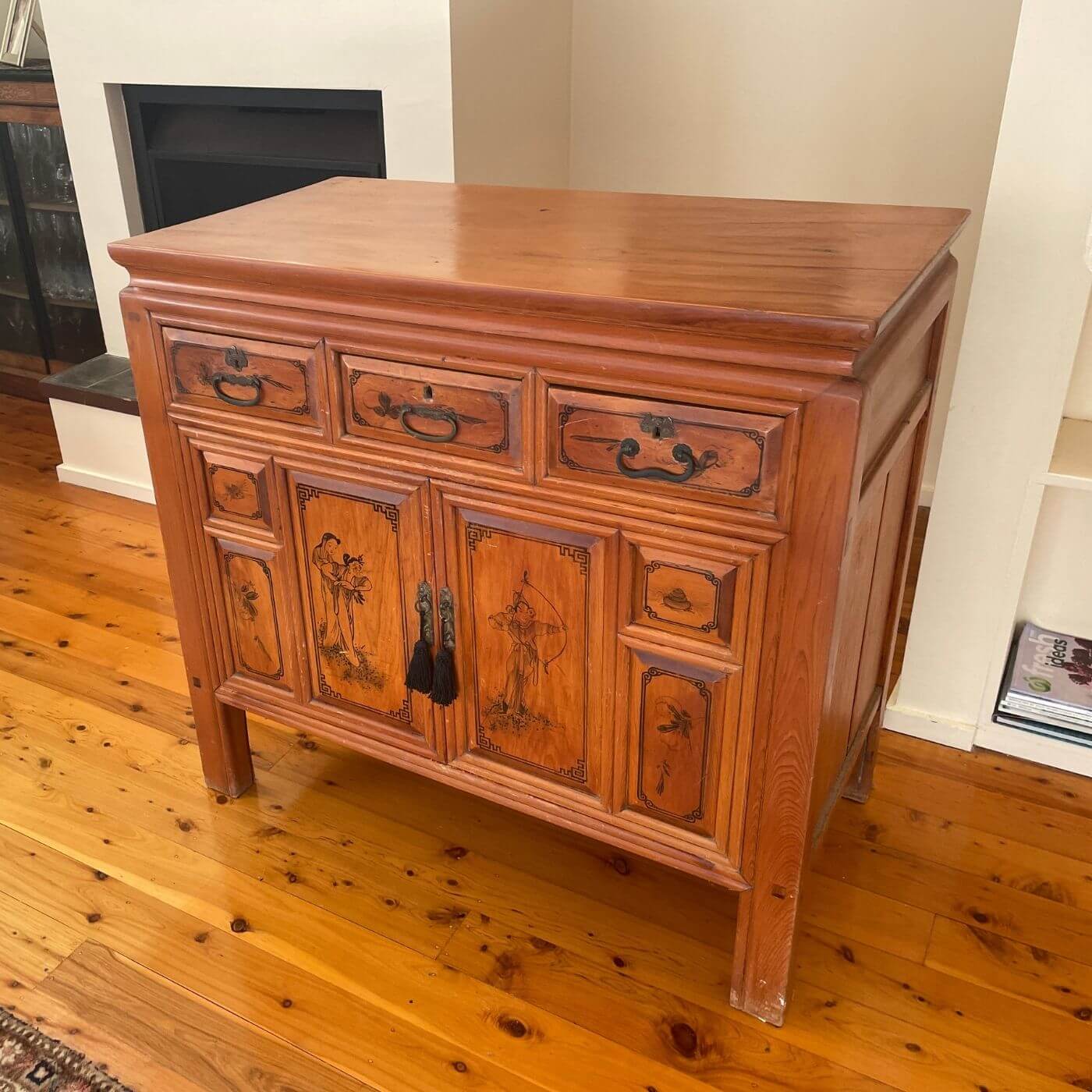 Chinese cabinet with chinoiserie painted details