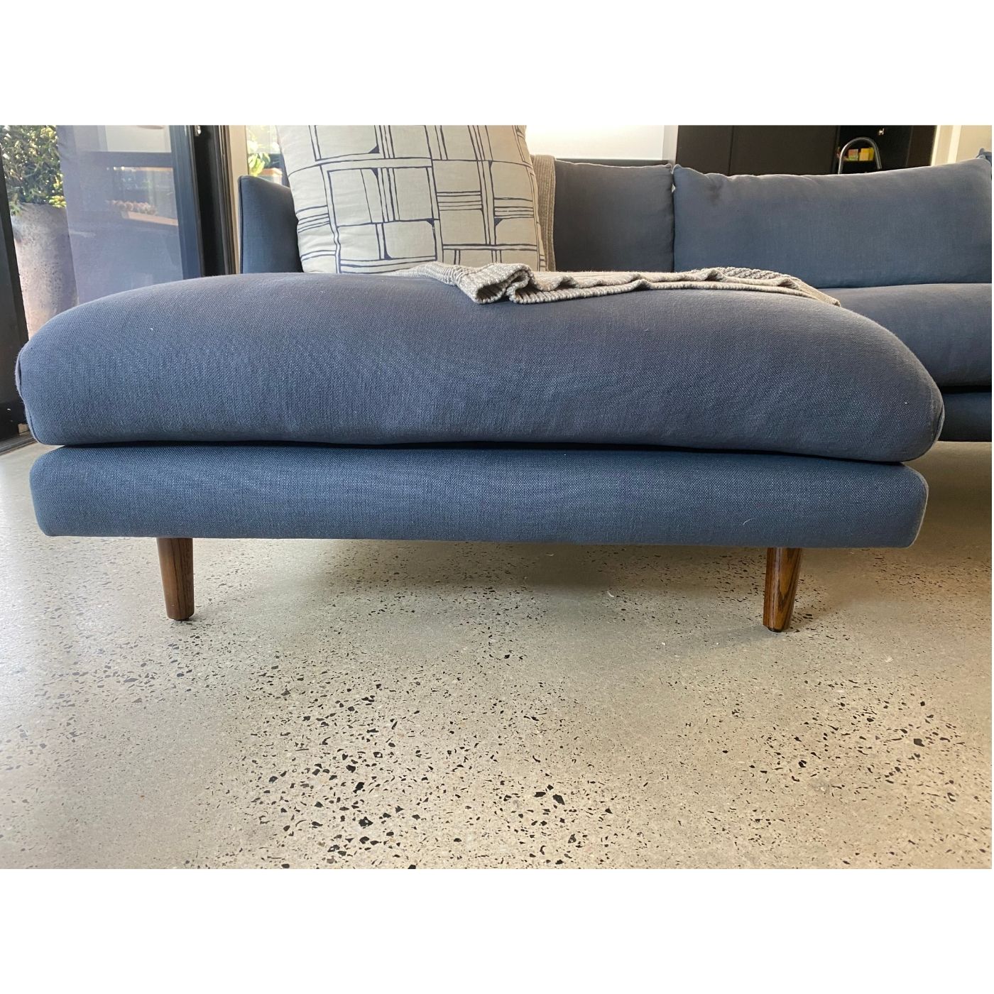 Fanuli Frankie Deep Sofa