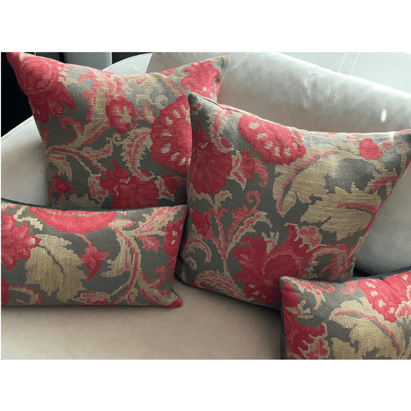 Floral cushions