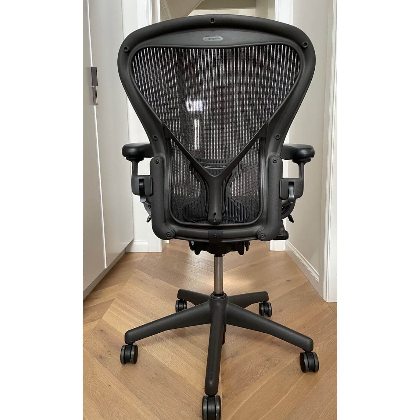 Herman Miller Aeron B Medium Chair