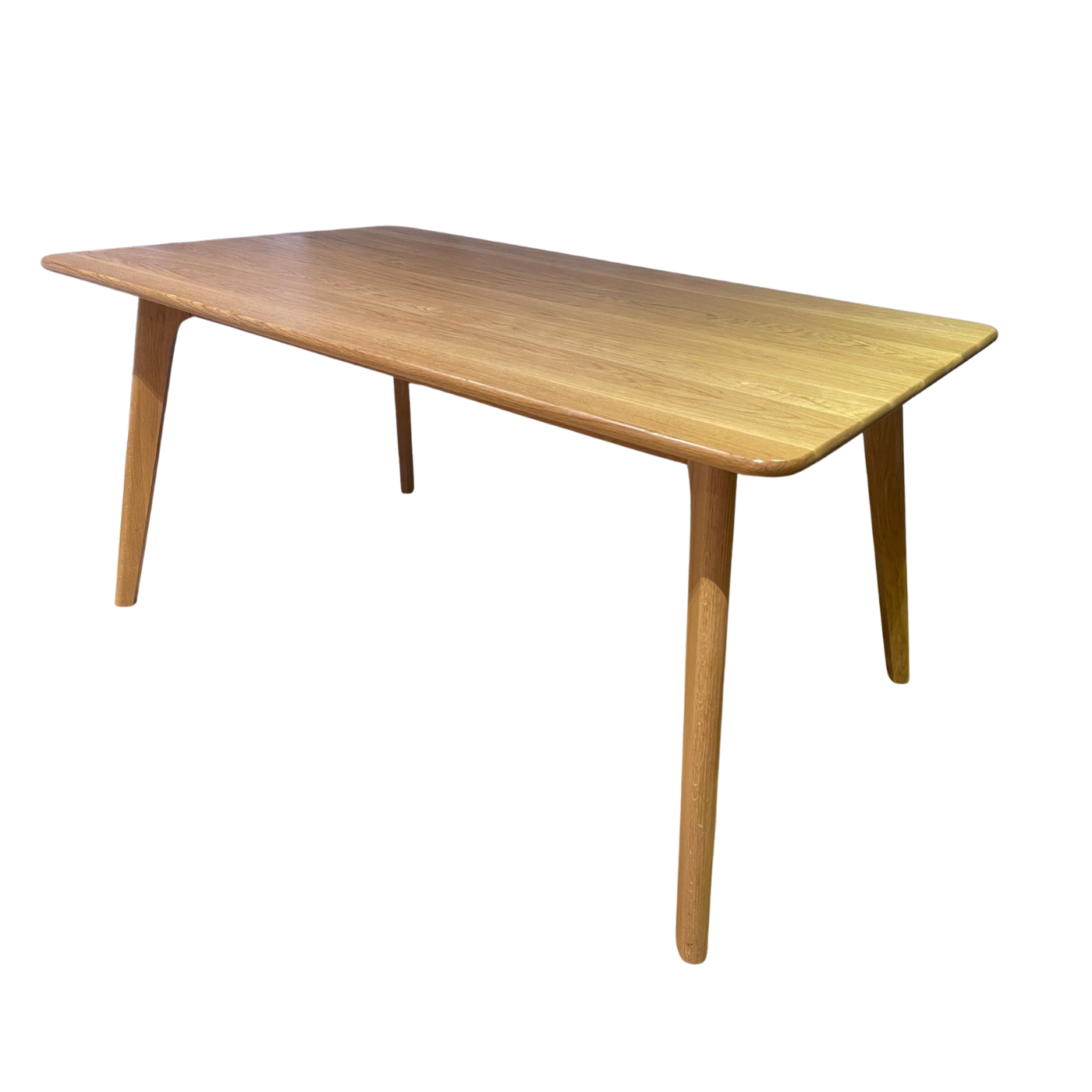 Icon by Design Magnus Dining Table