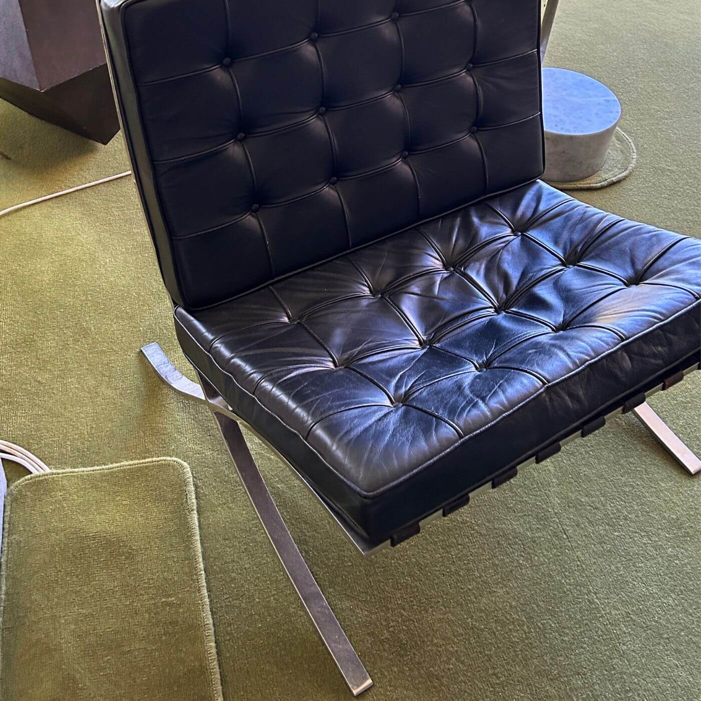 Vintage Knoll Barcelona chairs