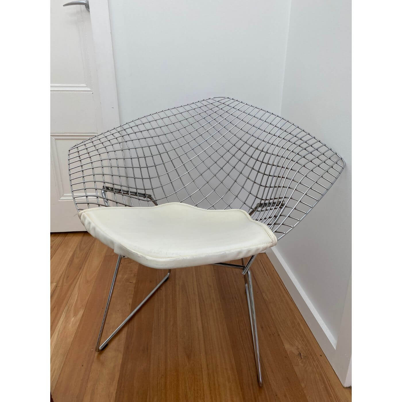 Knoll Bertoia Diamond chairs