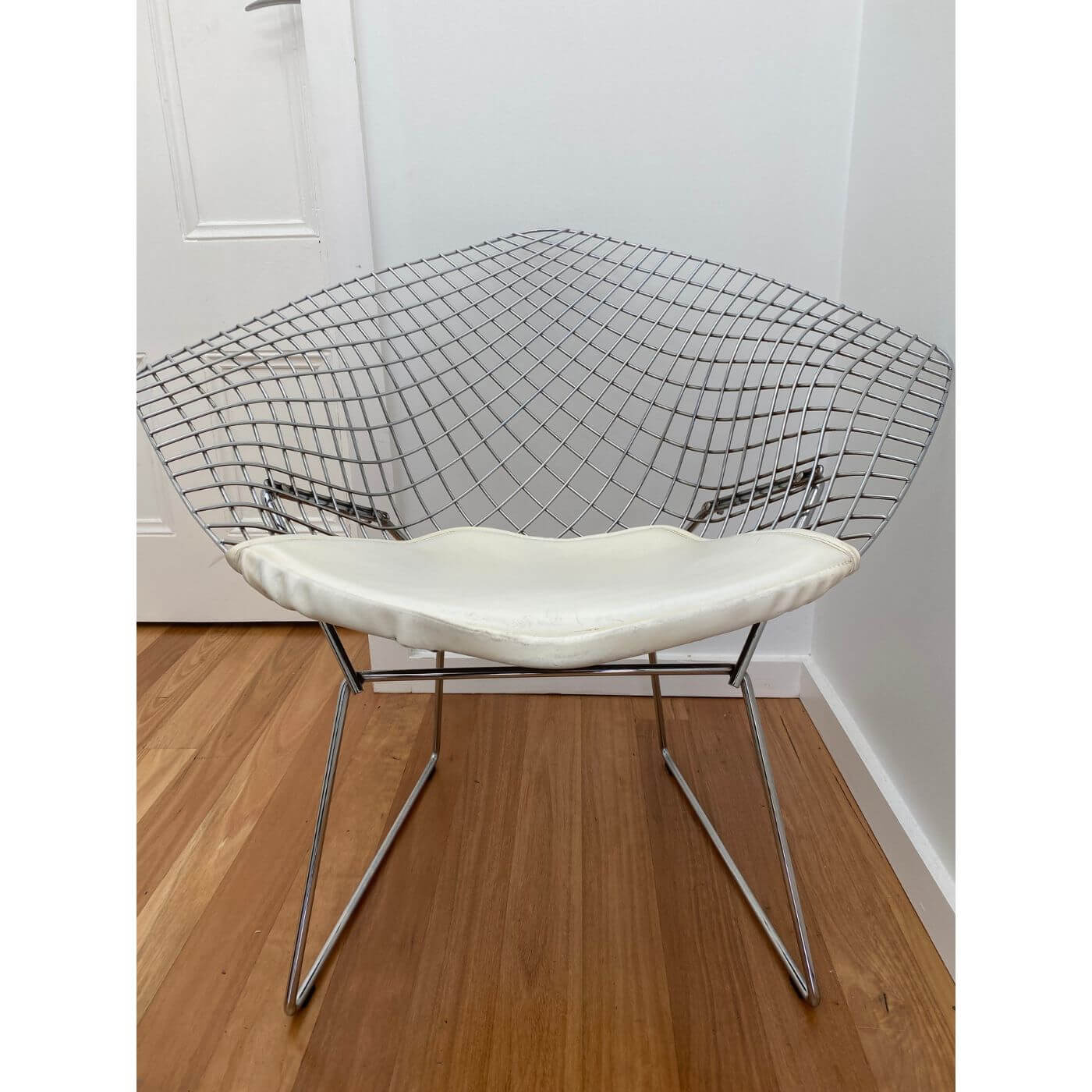 Knoll Bertoia Diamond chairs