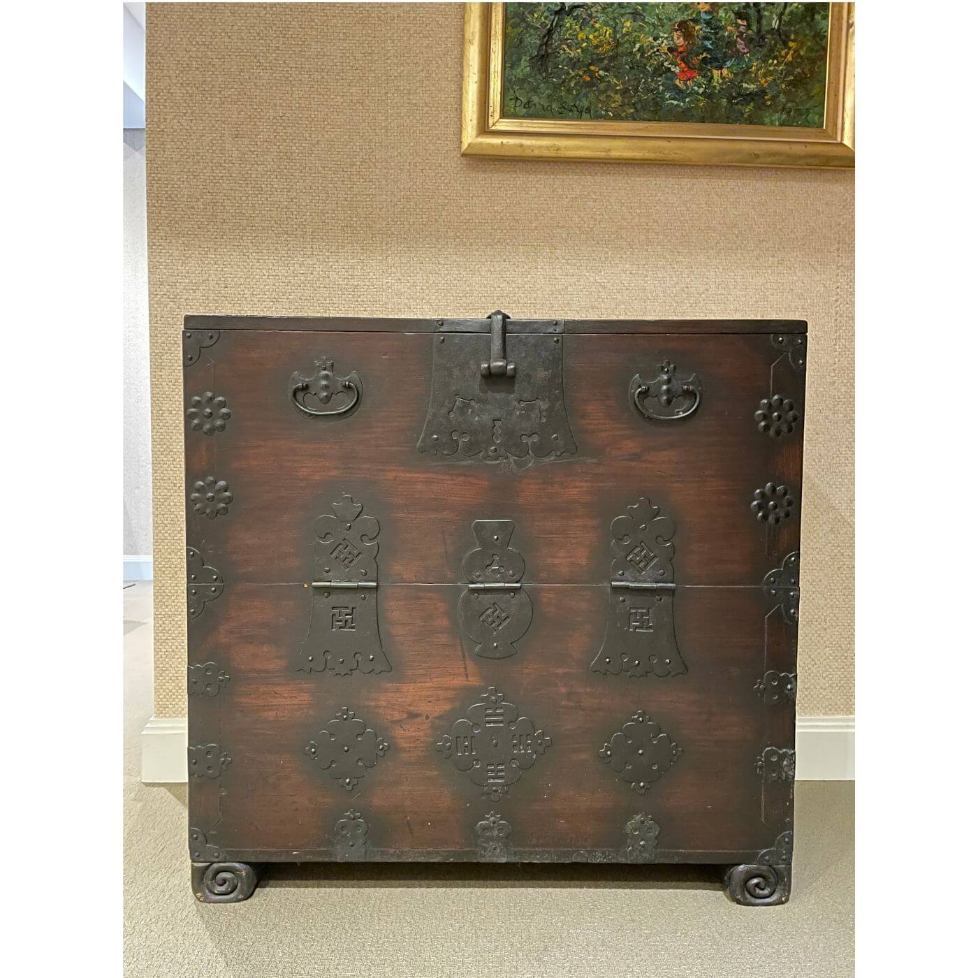 Korean upright storage chest