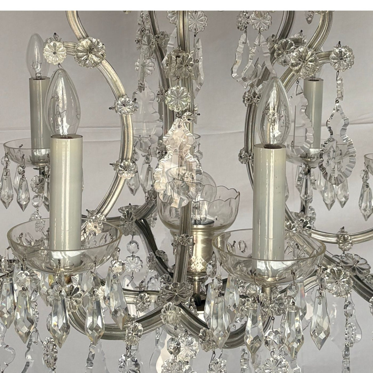 Vintage 1920s Maria Therese 10 Light Crystal Chandelier (RRP $6,000)