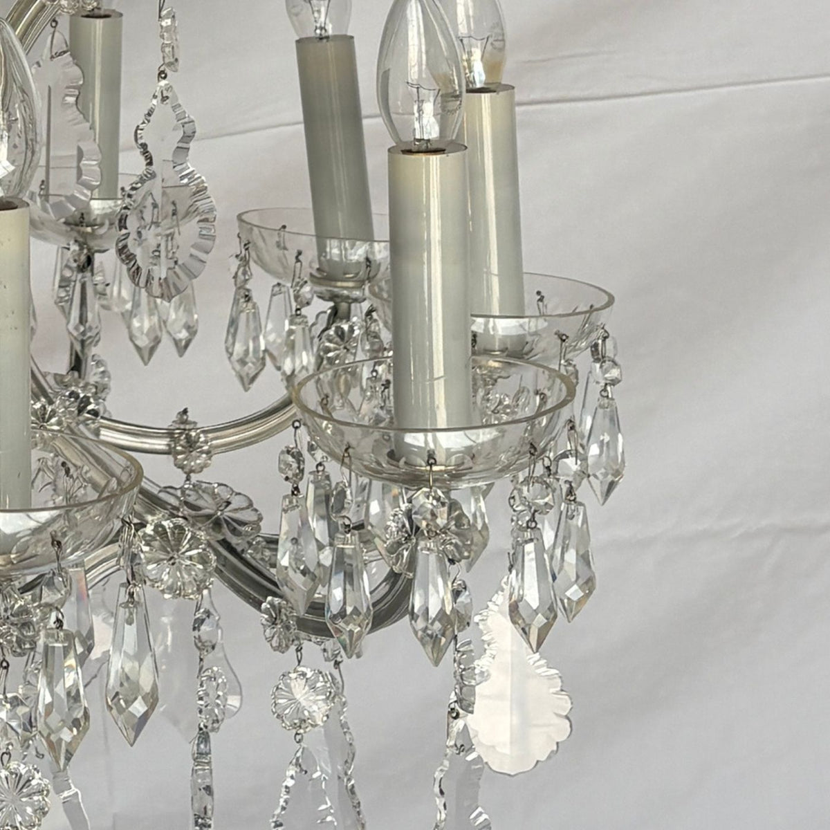 Vintage 1920s Maria Therese 10 Light Crystal Chandelier (RRP $6,000)