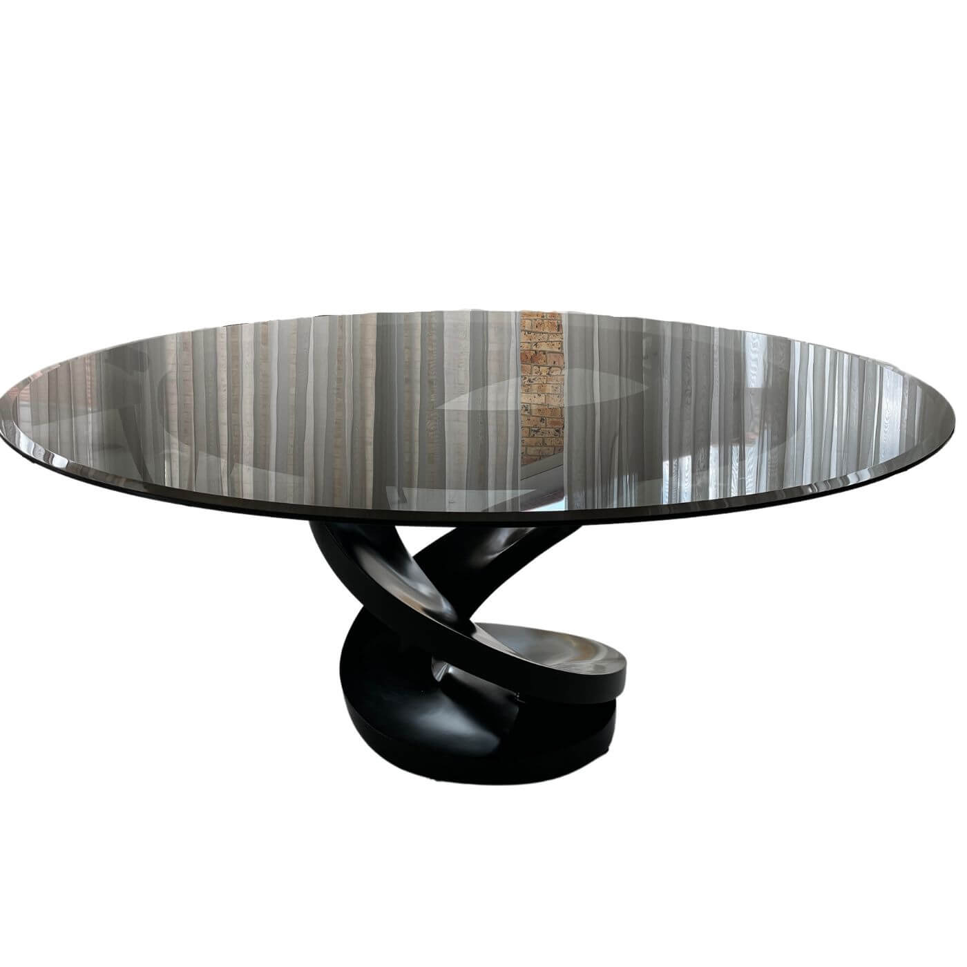 Round Swirl Dining Table