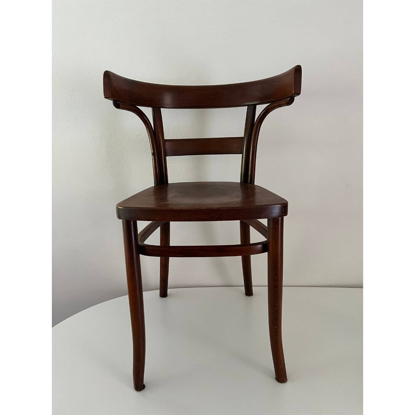 Vintage Thonet Mundus Bentwood Chairs x 7