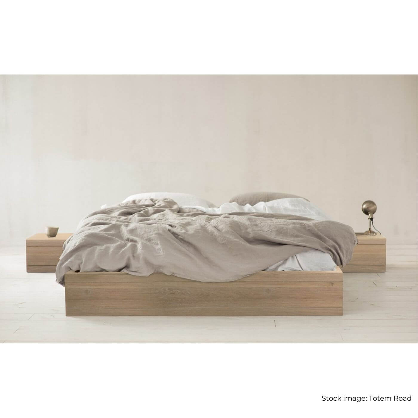 Totem Road Muse king size bed