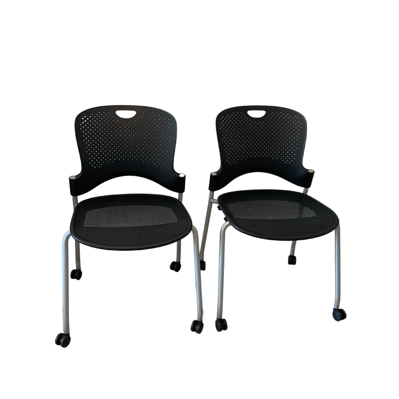 Herman Miller Caper Stacking Chair 2 available RRP c 600 Two