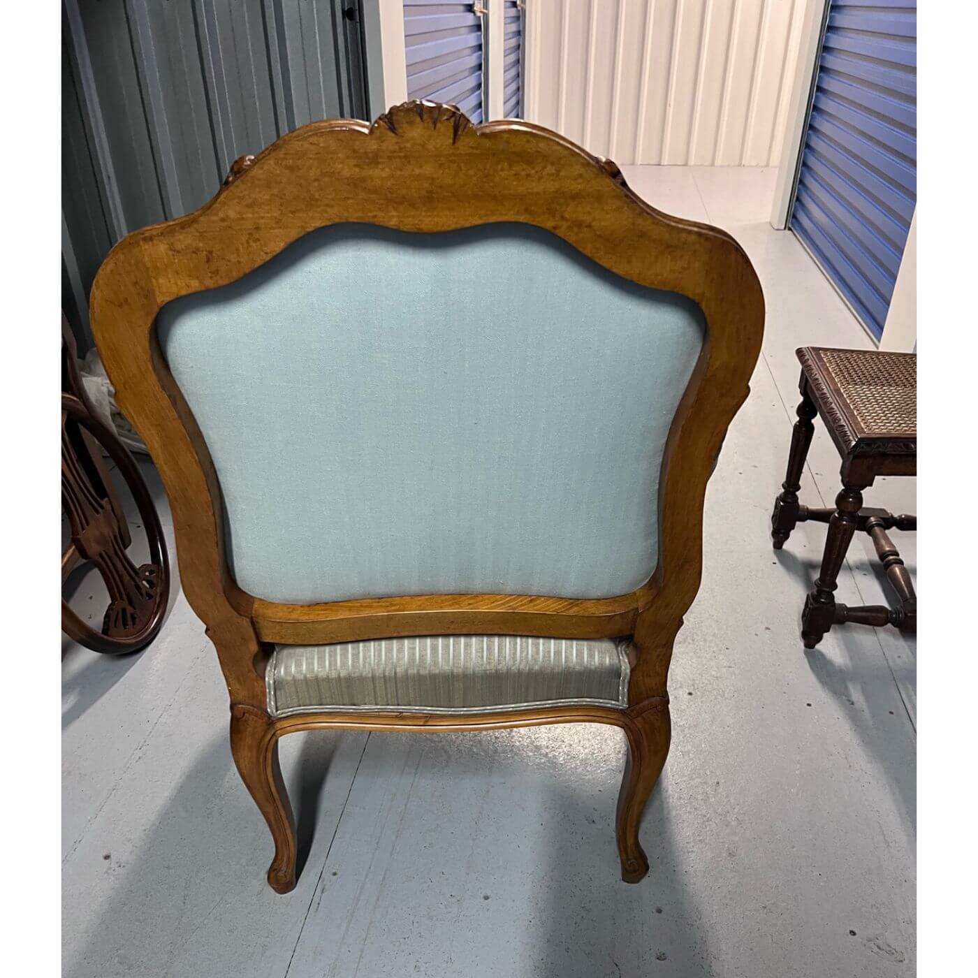 antique lovers chair